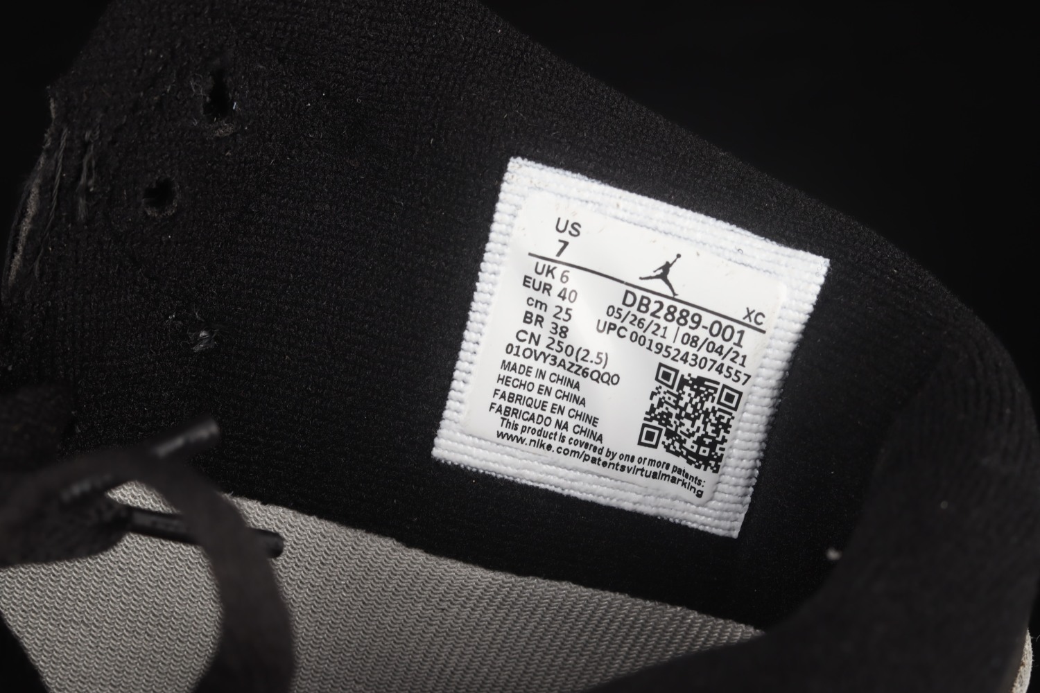Jordan 1 Retro High Element Gore-Tex Black Particle Grey DB2889-001