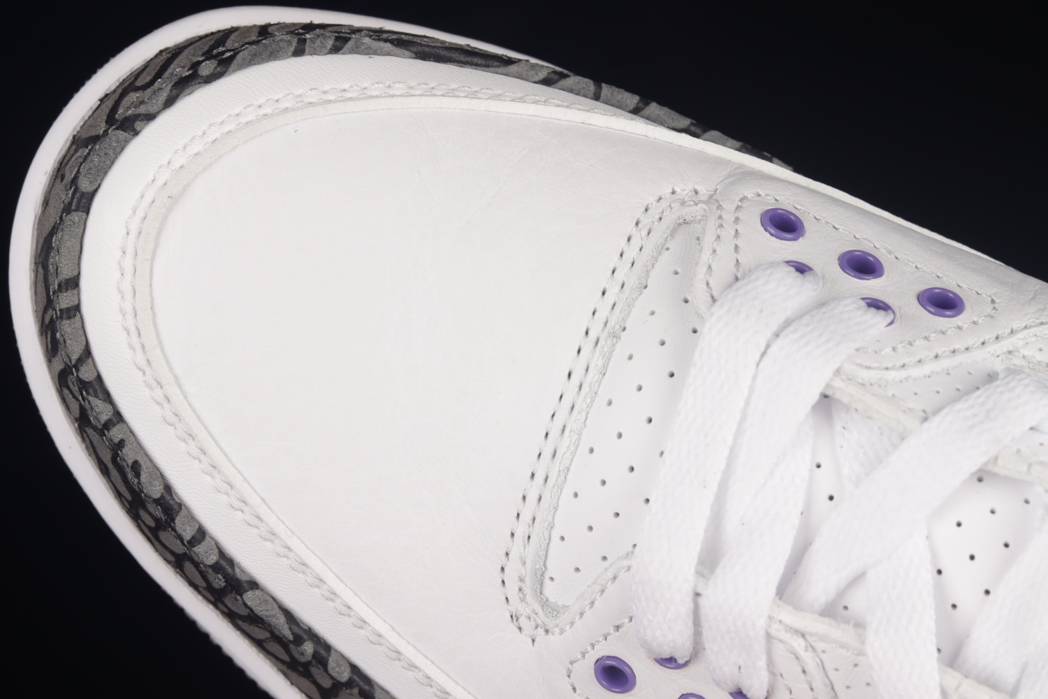 Jordan 3 Retro Dark Iris CT8532-105