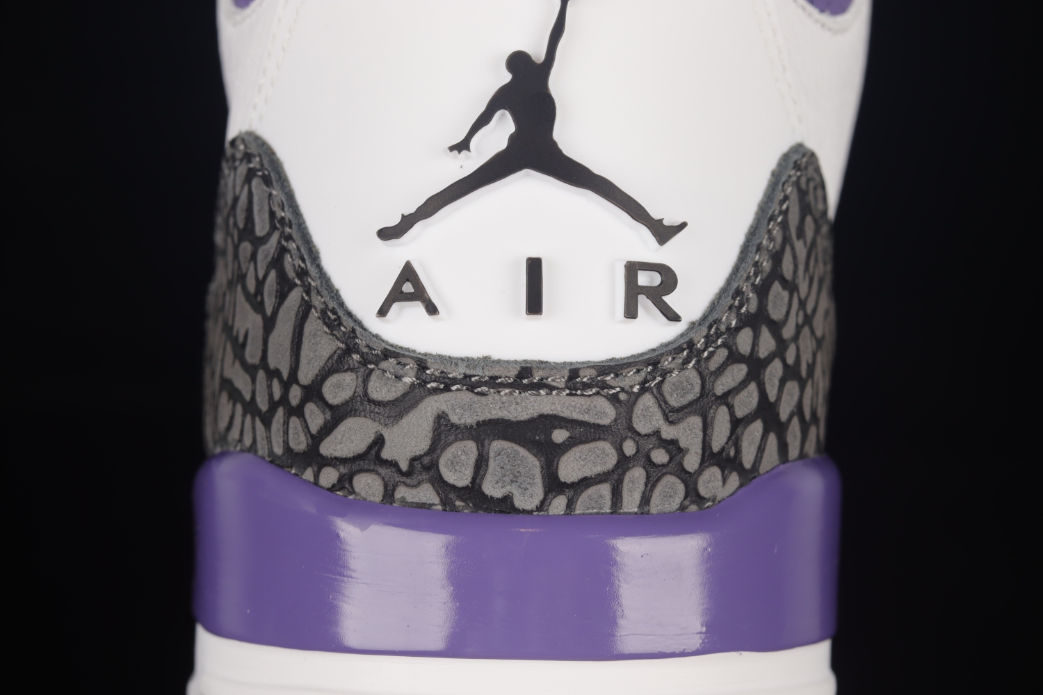 Jordan 3 Retro Dark Iris CT8532-105