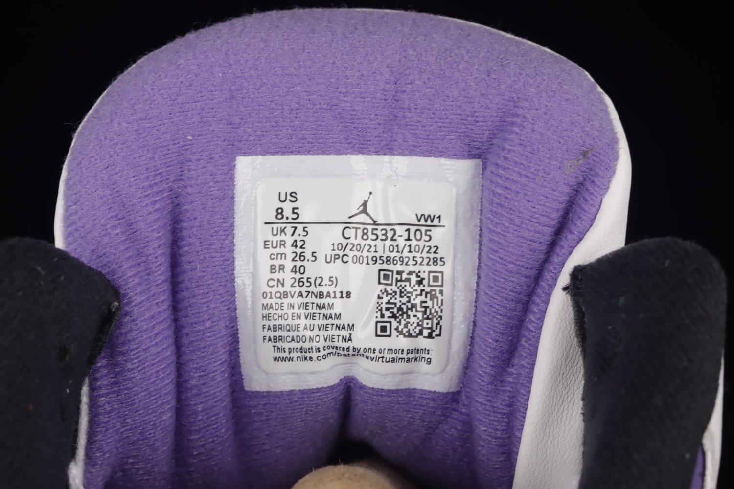 Jordan 3 Retro Dark Iris CT8532-105