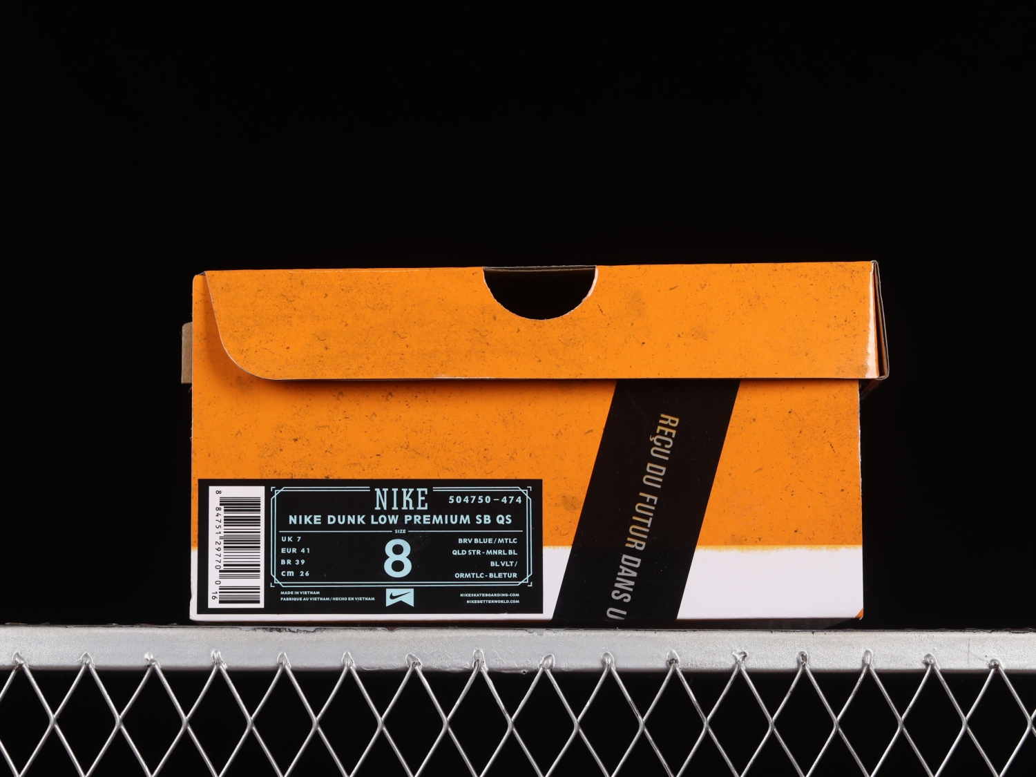 Nike SB Dunk Low MIA Skate Shop 504750-474