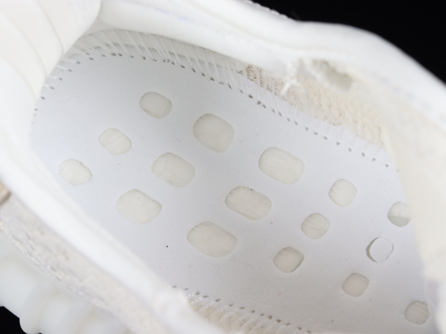 adidas Yeezy Boost 350 V2 Bone HQ6316