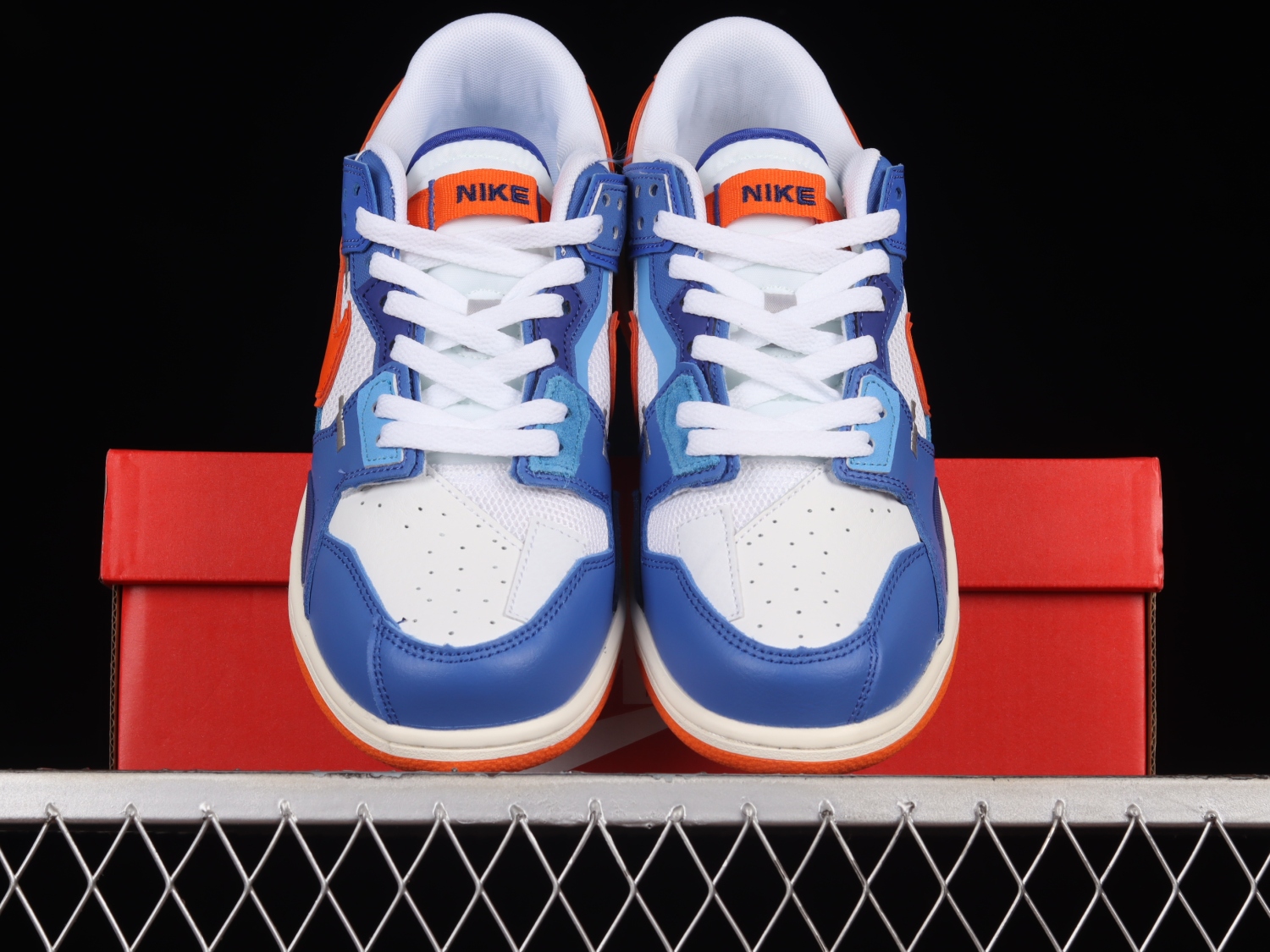 Nike Dunk Low Scrap Knicks DM0128-100