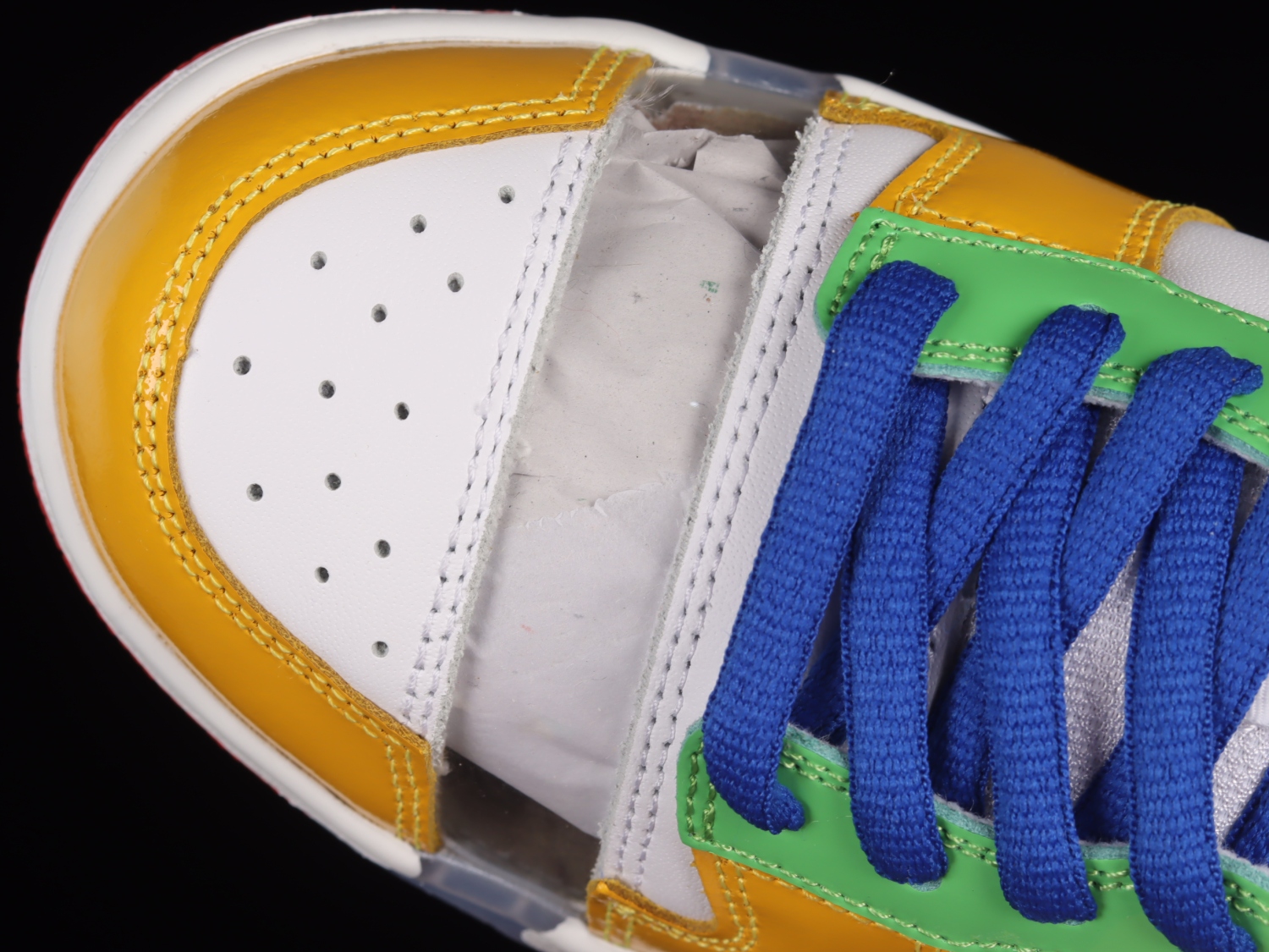Nike SB Dunk Low Sandy Bodecker FD8777-100
