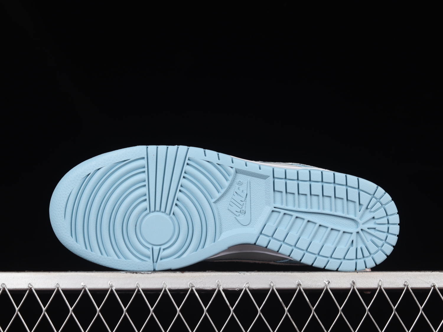 Nike Dunk Low Retro Fleece Swoosh Worn Blue  FB1871-011