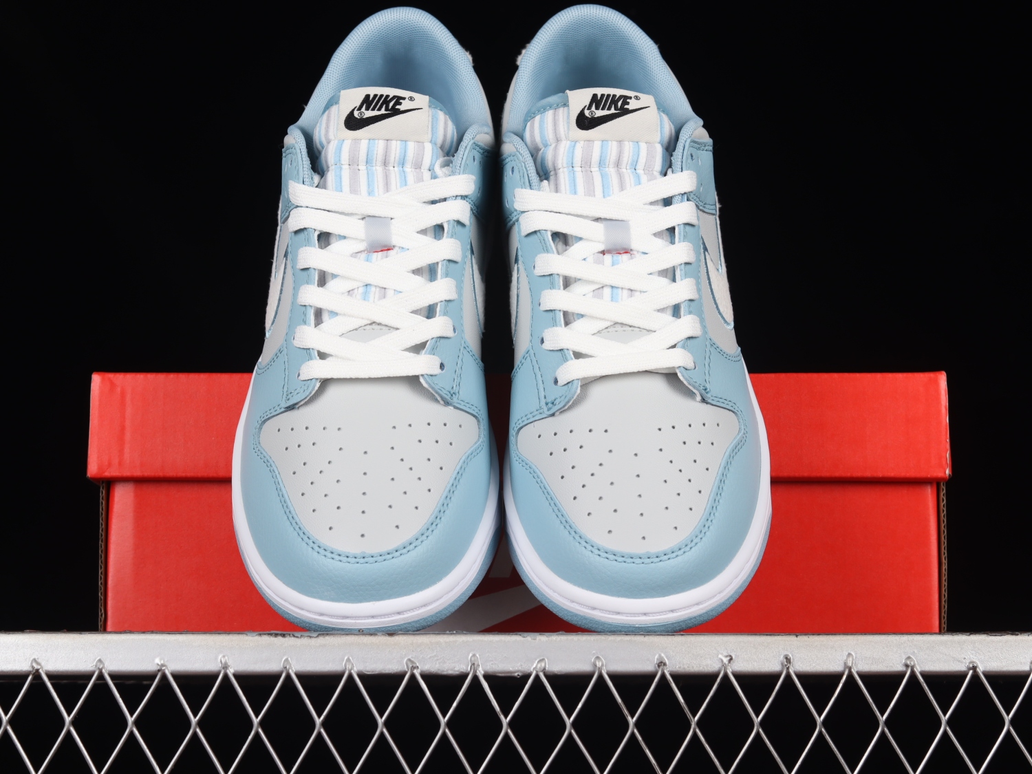 Nike Dunk Low Retro Fleece Swoosh Worn Blue  FB1871-011