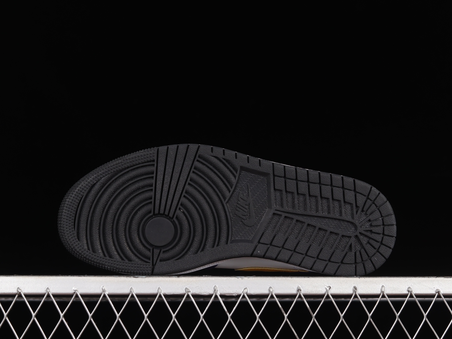 Jordan 1 Mid Lakers (2022) DQ8426-517