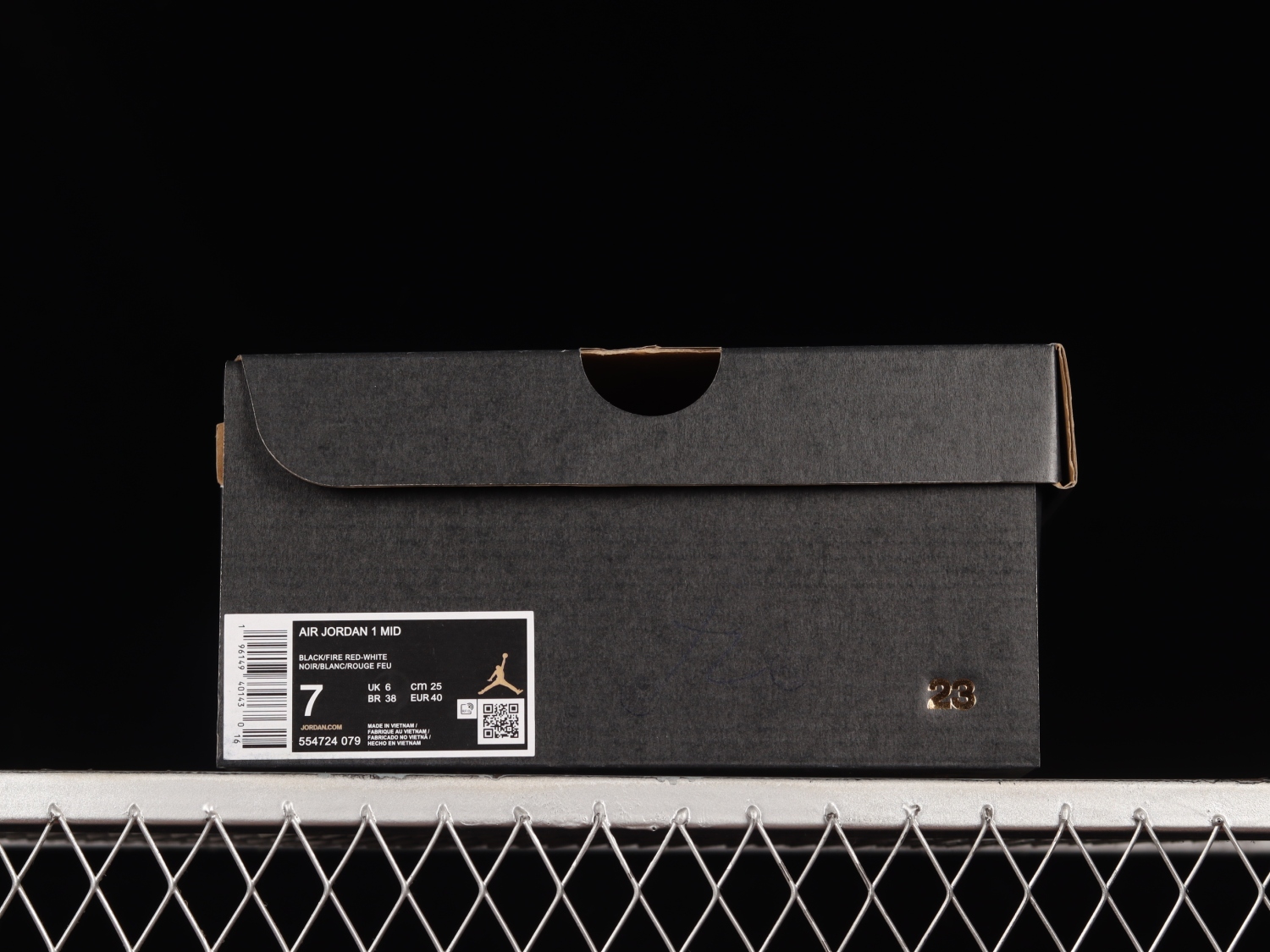 Jordan 1 Mid White Black Red (2022) 554724-079