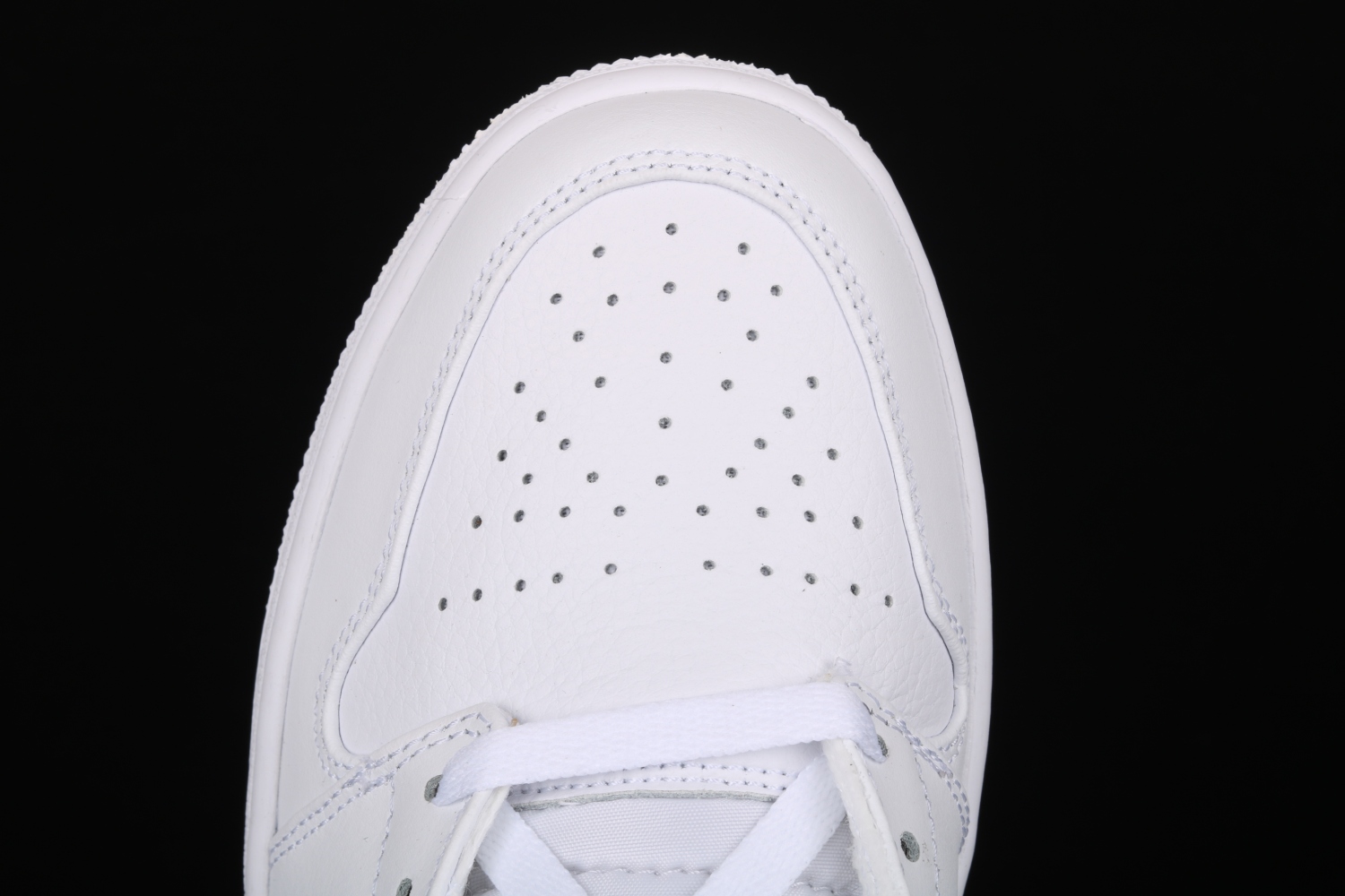 Jordan 1 Mid Triple White (2022) 554724-109