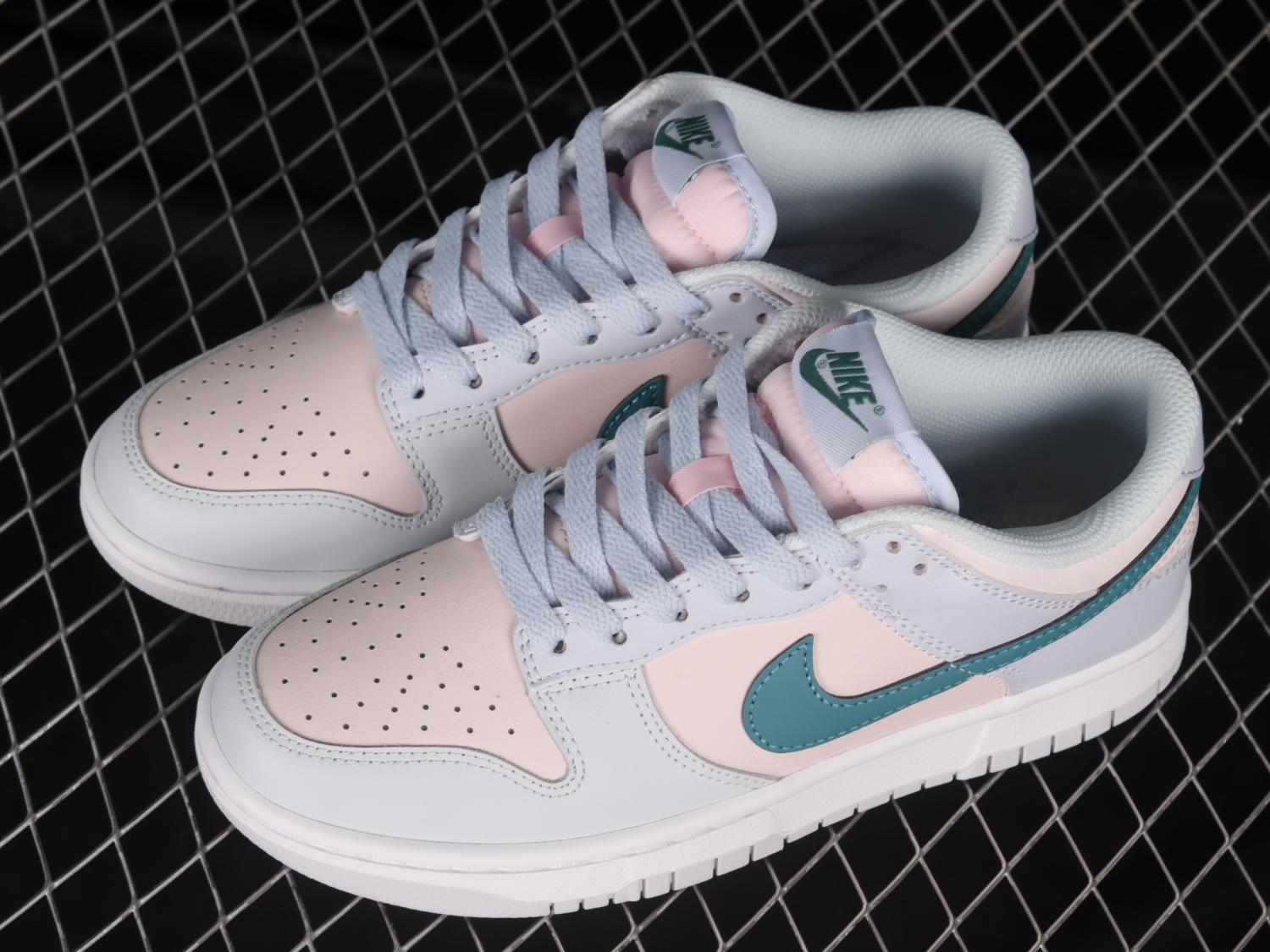 Nike Dunk Low Mineral Teal (GS)  FD1232-002