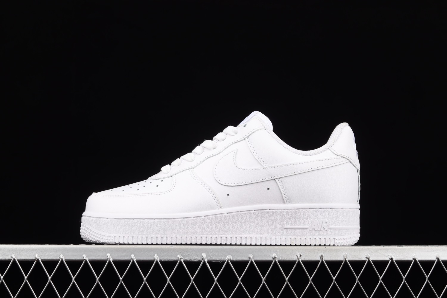 Nike Air Force 1 Low 