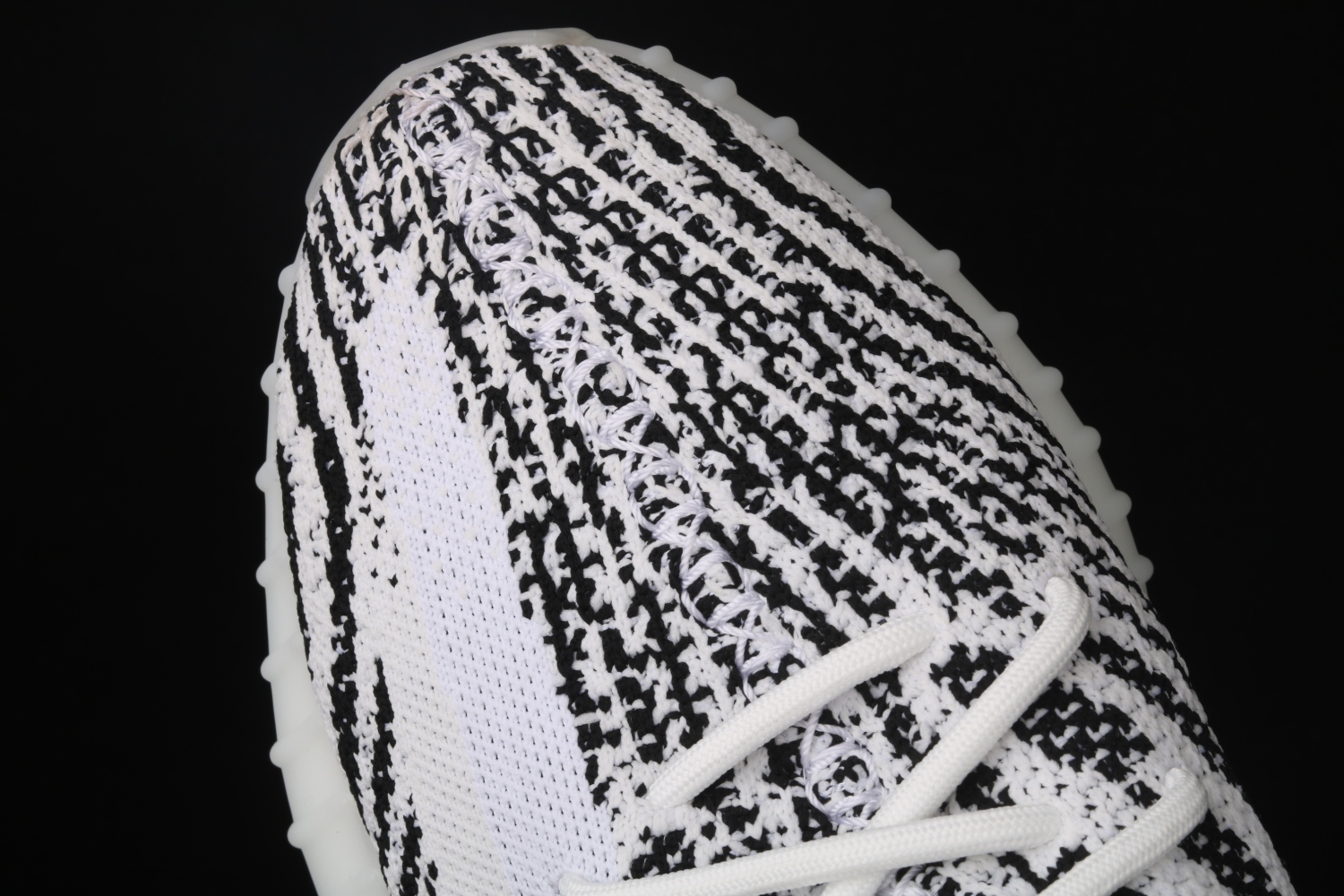 adidas Yeezy Boost 350 V2 Zebra CP9654