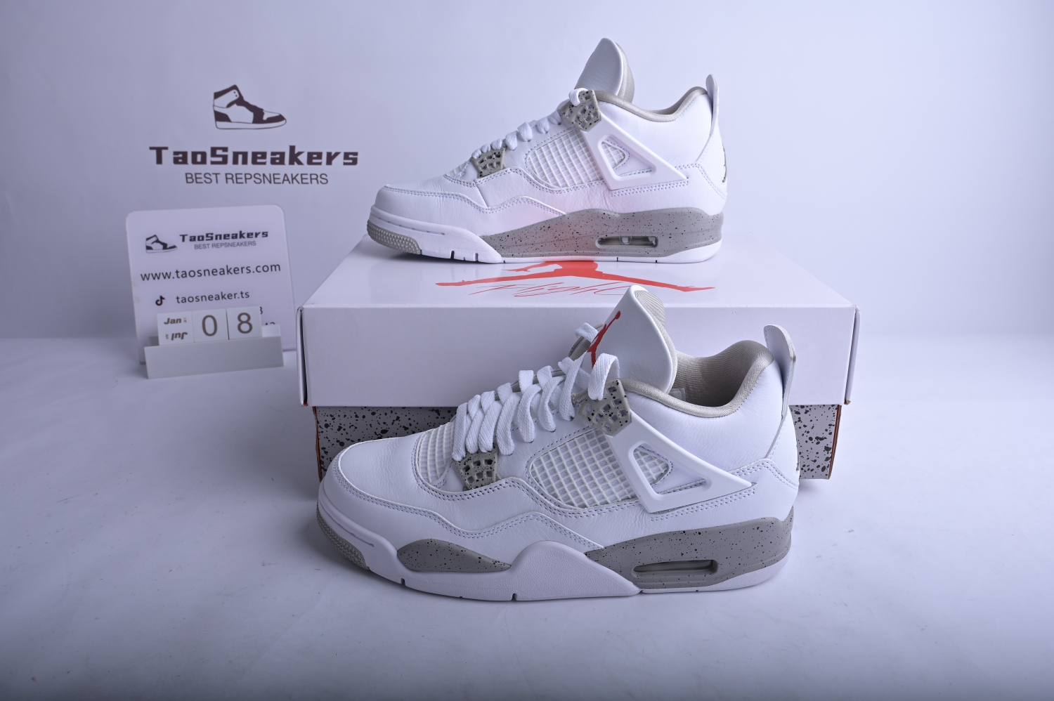 Jordan 4 Retro White Oreo (2021) CT8527-100 (TS Batch)