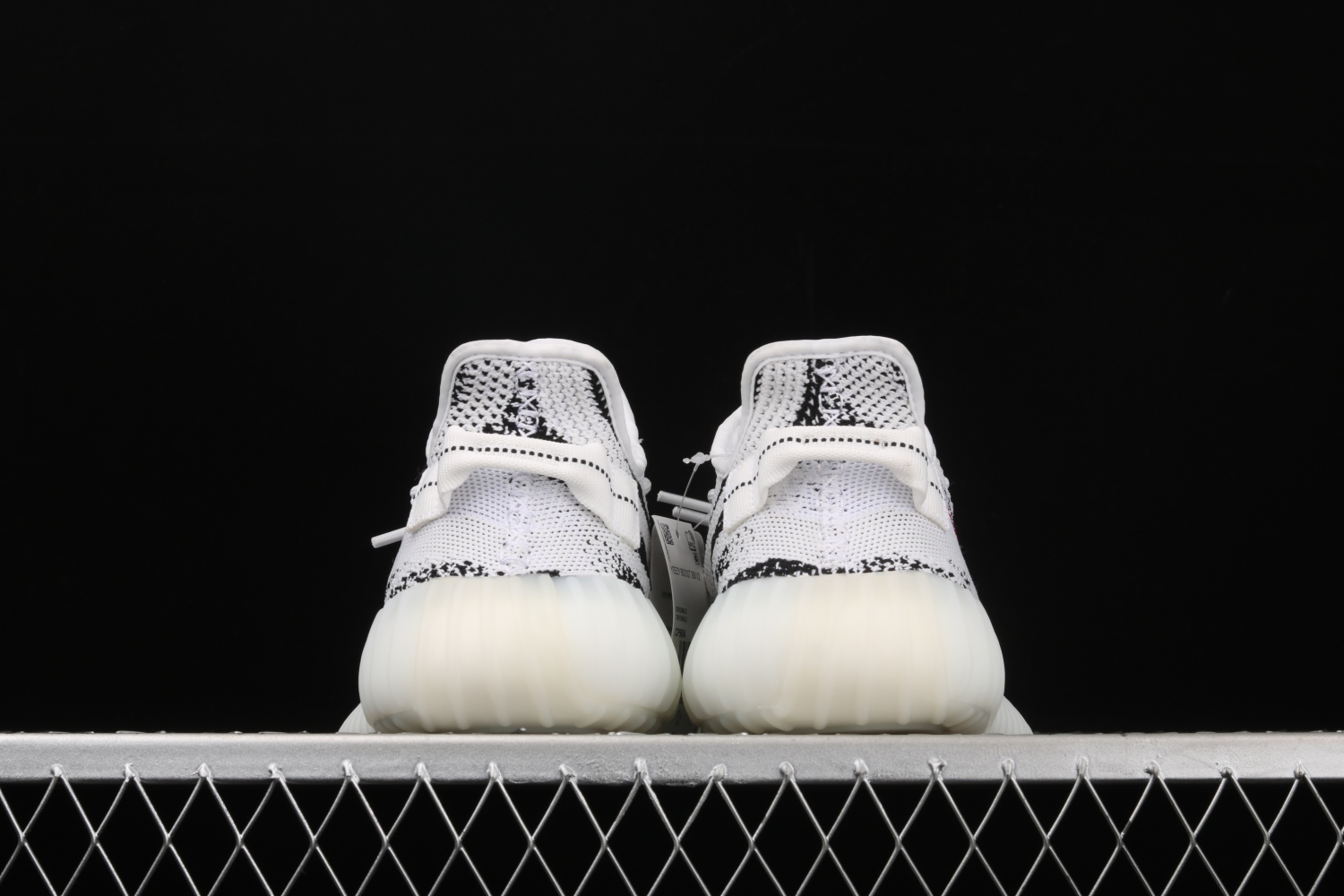 adidas Yeezy Boost 350 V2 Zebra CP9654