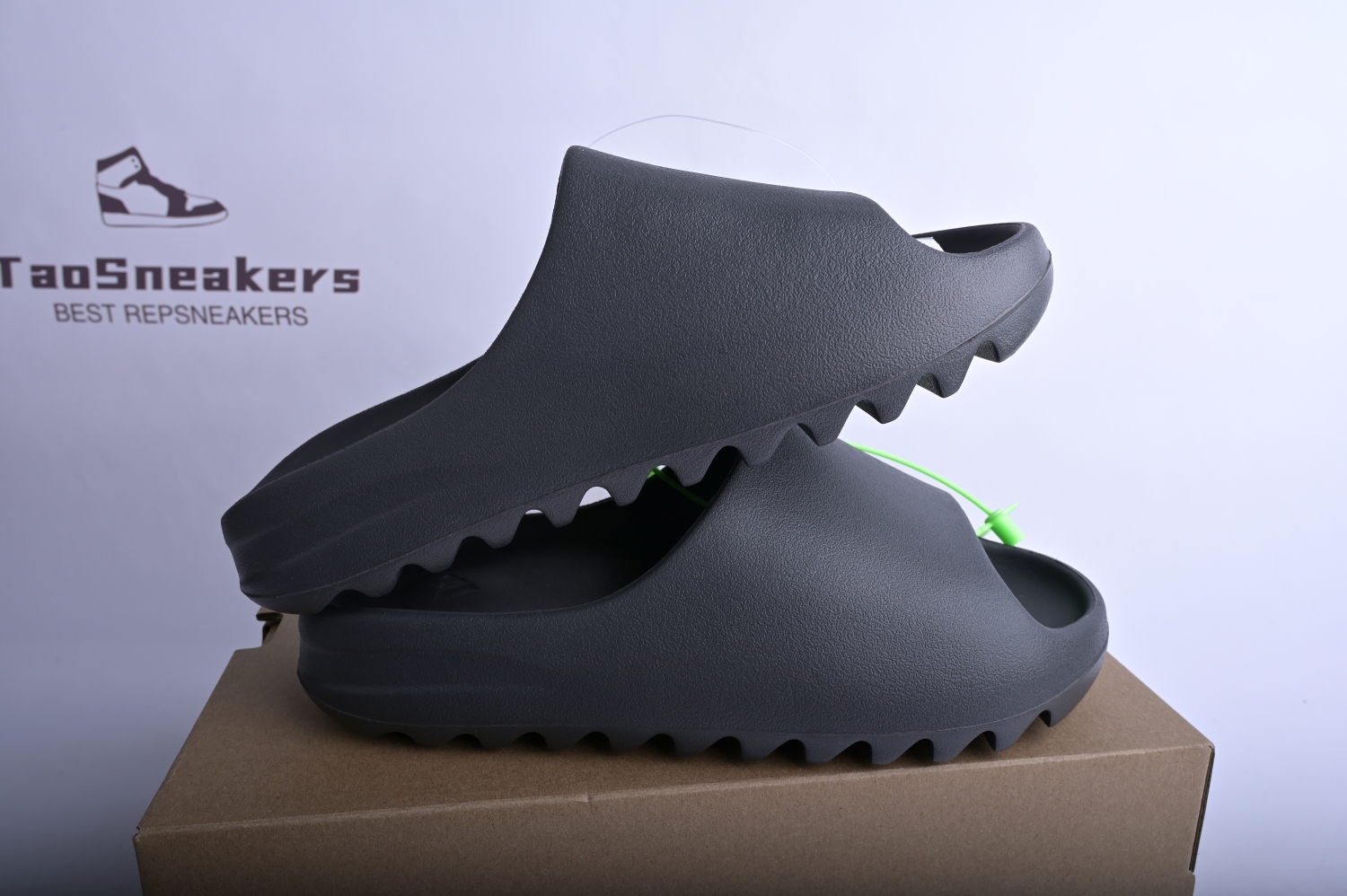 adidas Yeezy Slide Onyx HQ6448