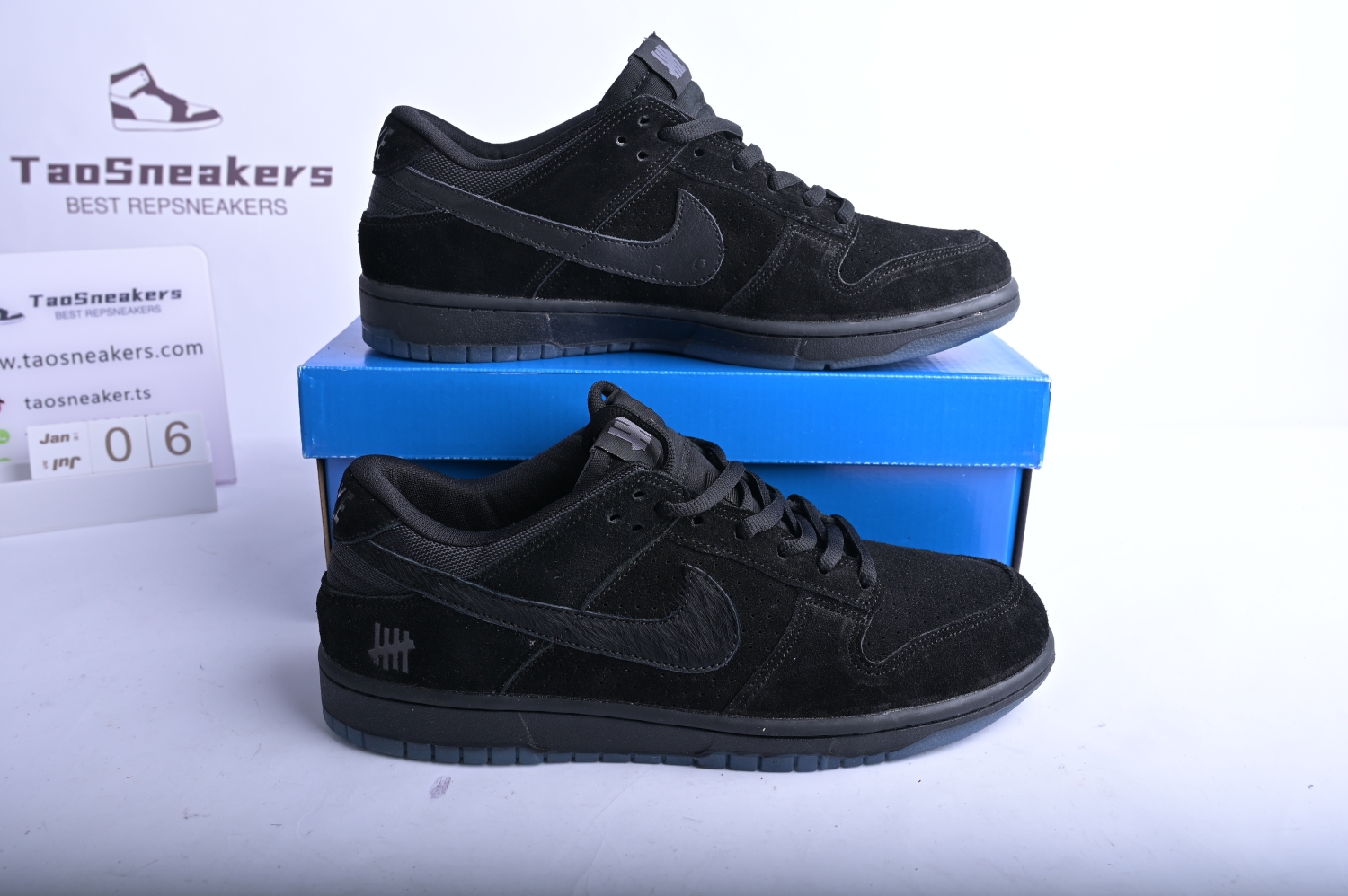 Nike Dunk Low SP Undefeated 5 On It Black  DO9329-001