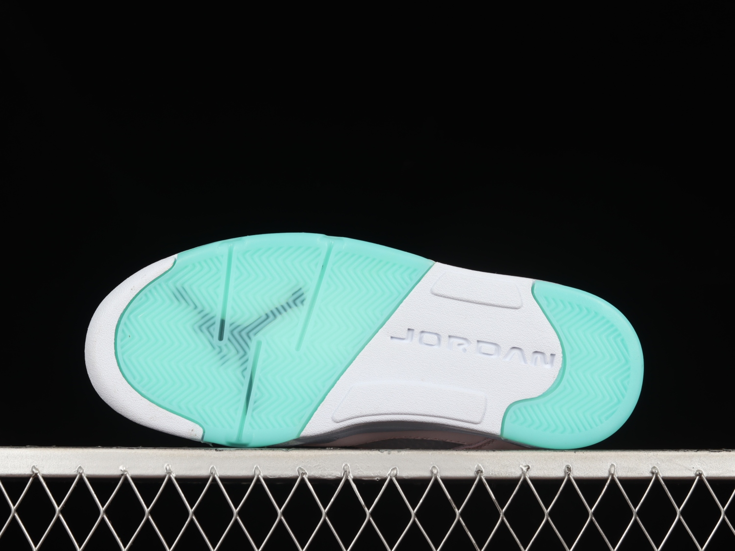 Jordan 5 Retro Easter (2022) (GS) DV0562-600