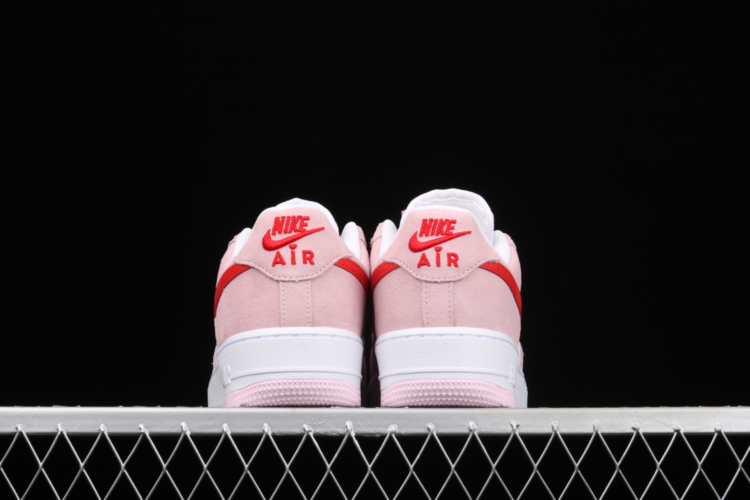 Nike Air Force 1 Low 