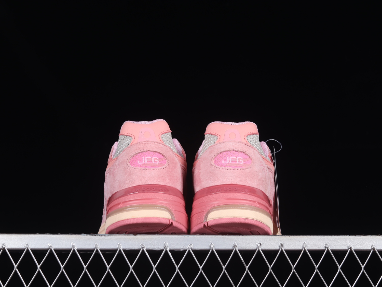 New Bal*nce 993 Joe Freshgoods Performance Art Powder Pink (W) WR993JH1