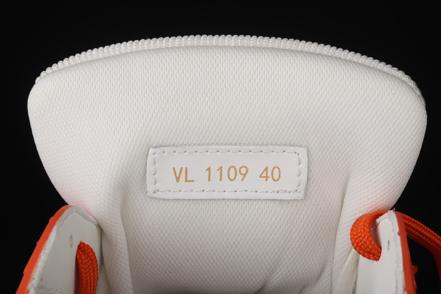 Lo**s Vu**ton LV Trainer Orange 400N ORANGE White