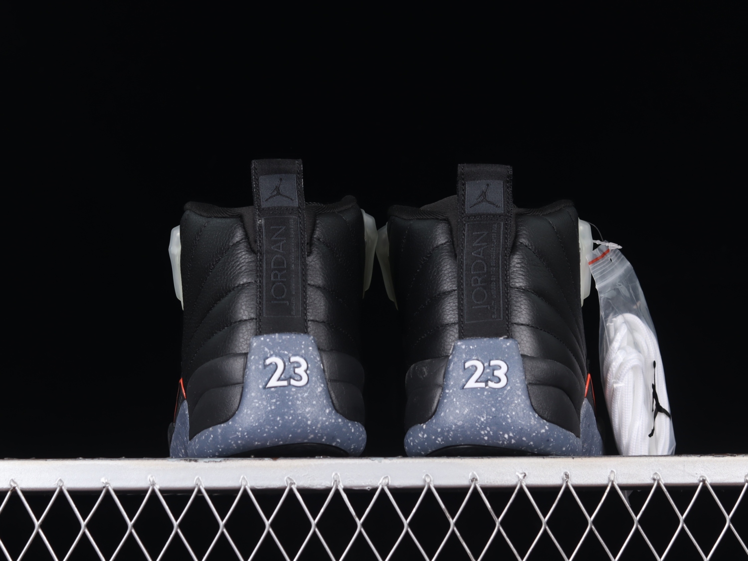 Jordan 12 Retro Utility DC1062-006