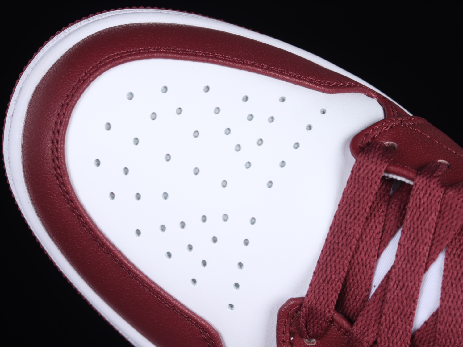 Jordan 1 Low White Bordeaux 553558-615