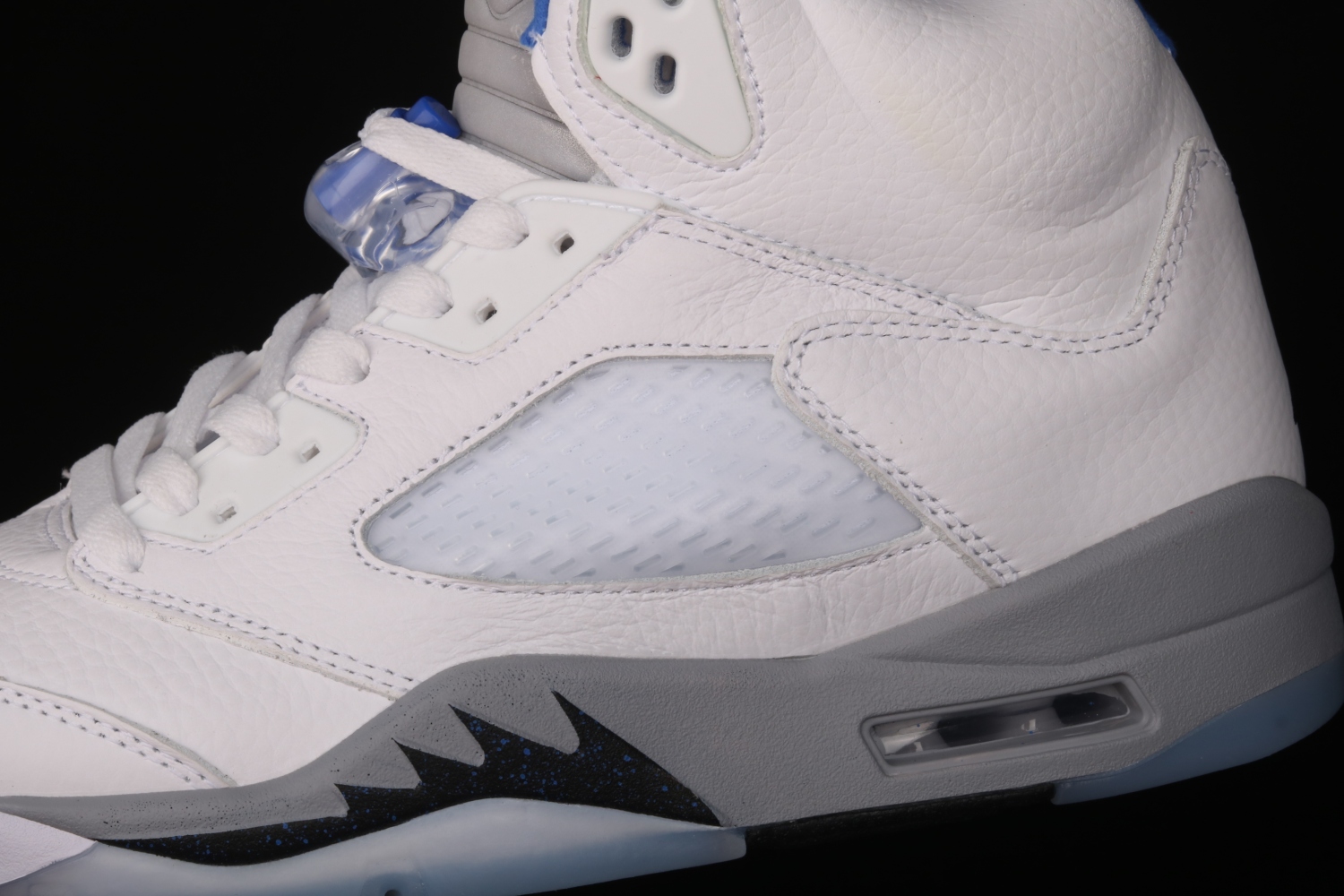 Jordan 5 Retro White Stealth (2021) DD0587-140