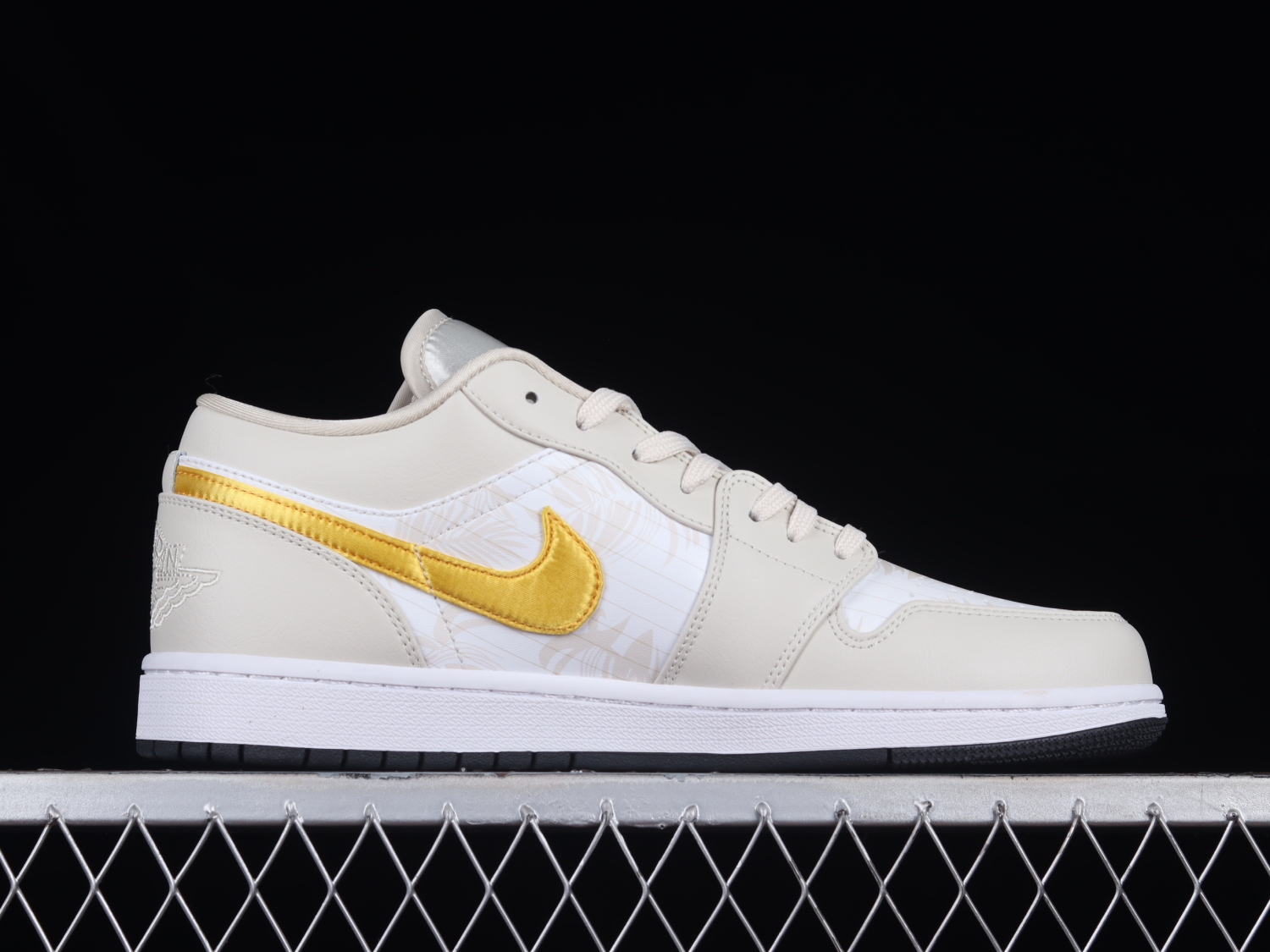 Jordan 1 Low Palm Tree CK3022-107