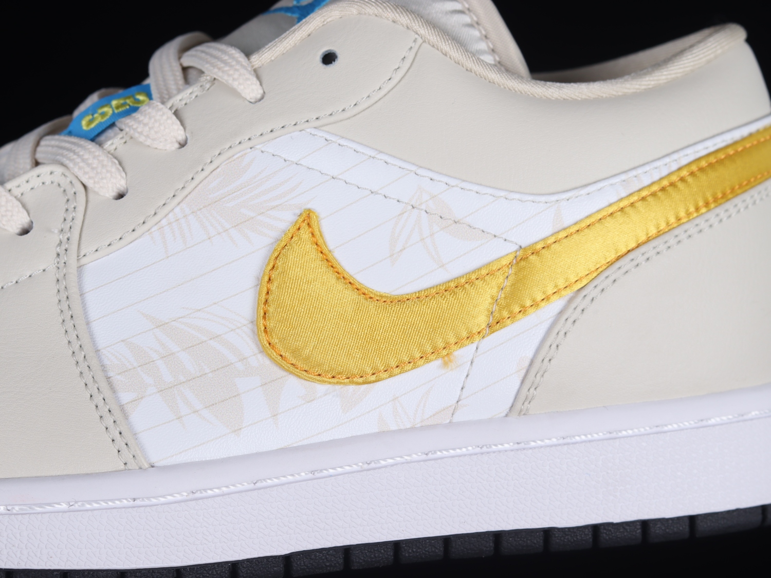 Jordan 1 Low Palm Tree CK3022-107
