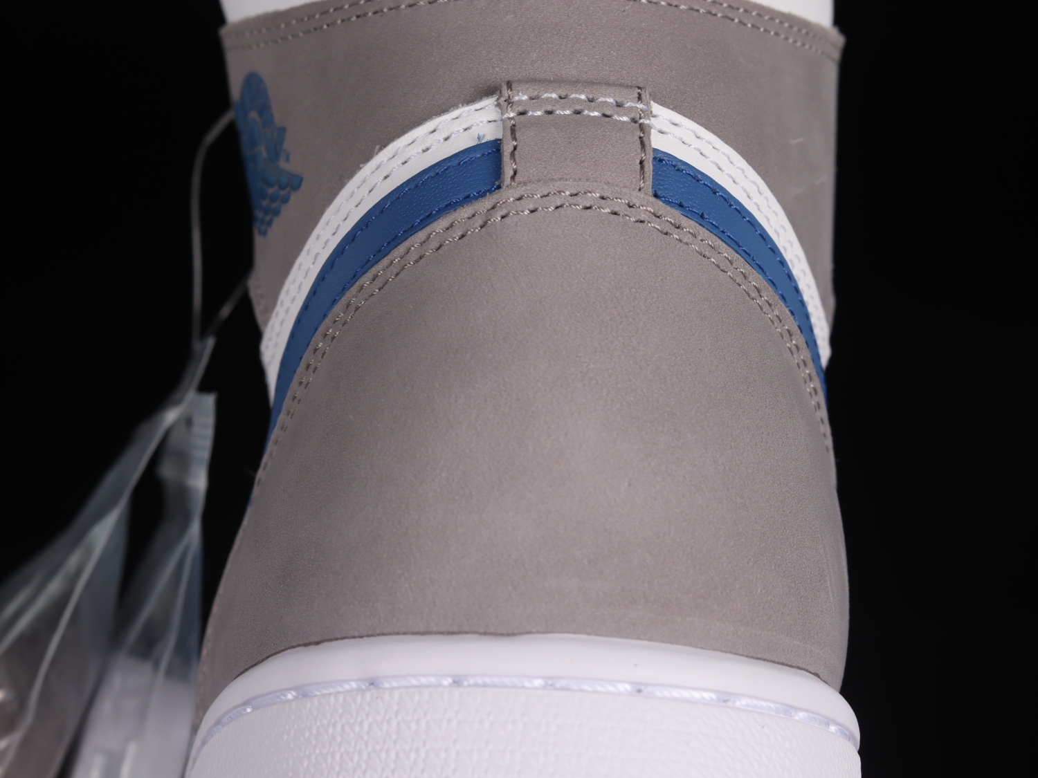 Jordan 1 Retro High OG True Blue DZ5485-410