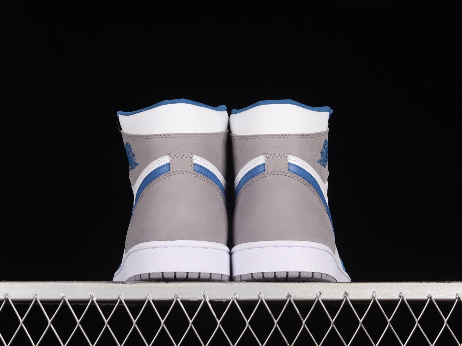 Jordan 1 Retro High OG True Blue DZ5485-410