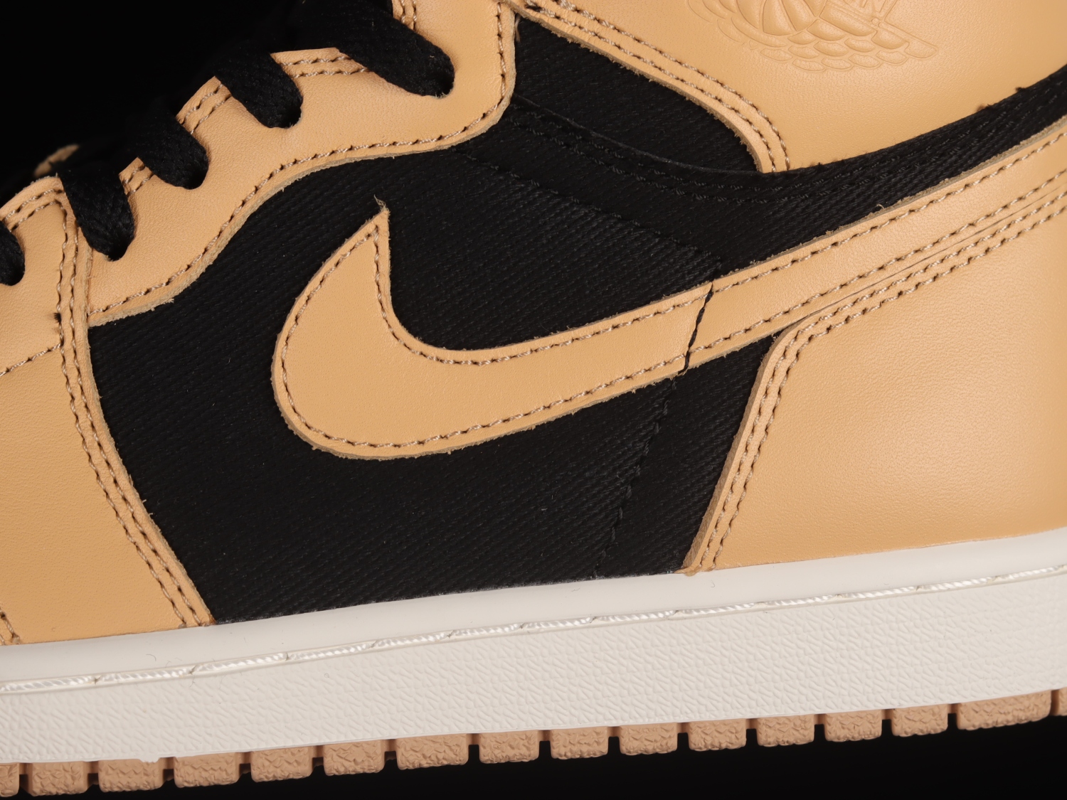 Jordan 1 Retro High OG Heirloom 555088-202