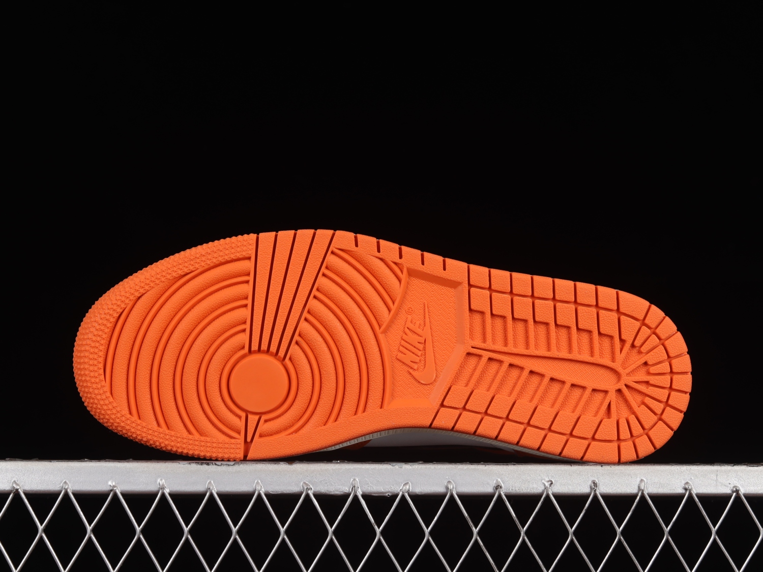 Jordan 1 Retro High OG Starfish (W) DO9369-101