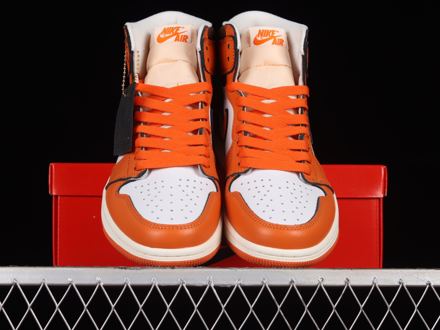 Jordan 1 Retro High OG Starfish (W) DO9369-101
