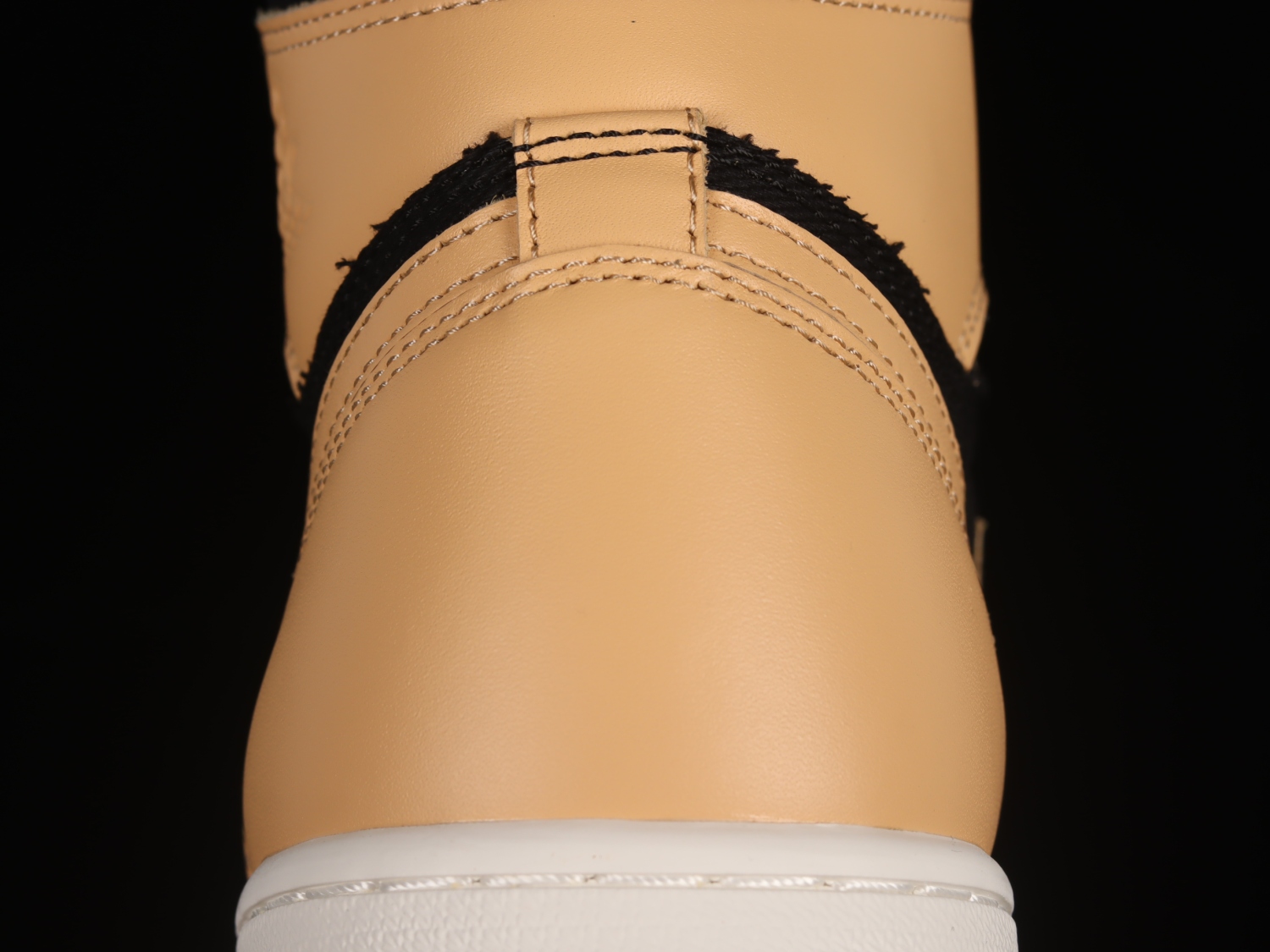 Jordan 1 Retro High OG Heirloom 555088-202