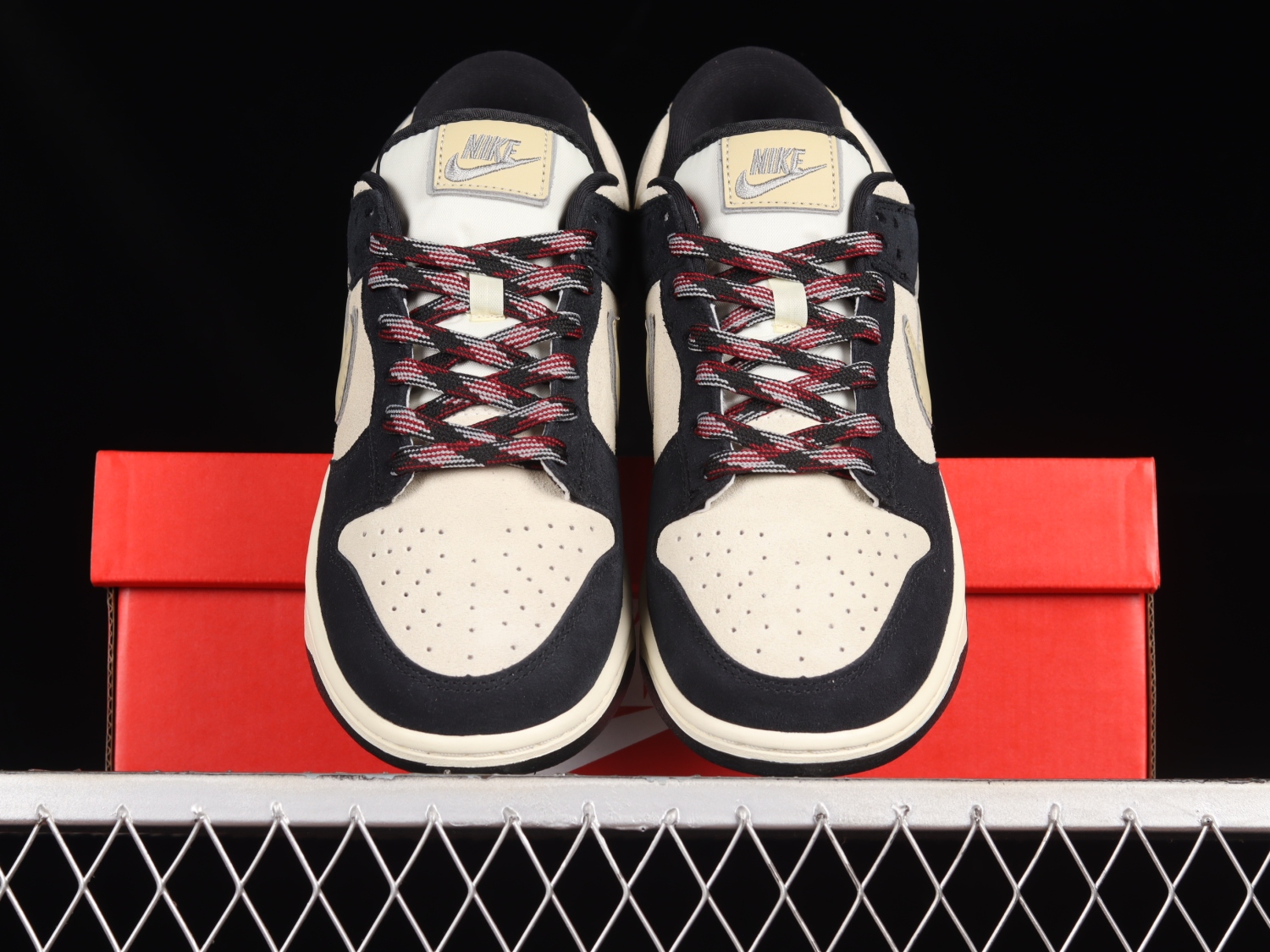 Nike Dunk Low LX Black Team Gold DV3054-001 (TS Batch)