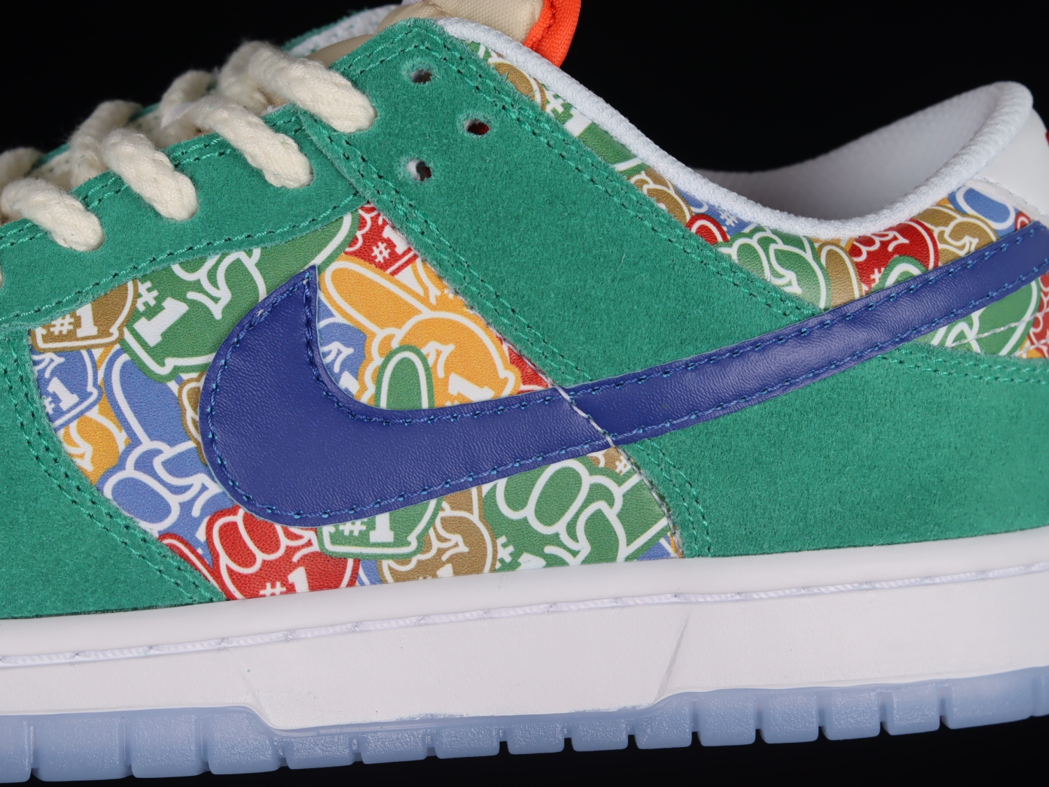Nike Dunk Low Foam Finger DZ5184-300