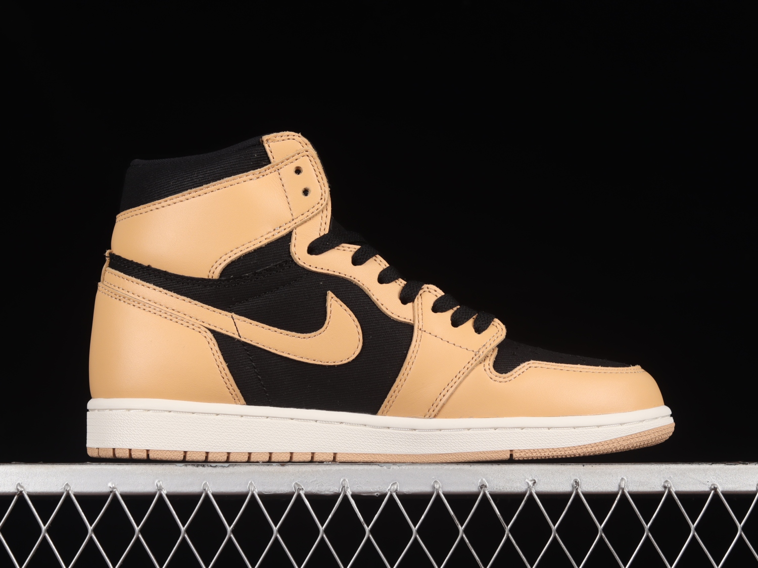Jordan 1 Retro High OG Heirloom 555088-202