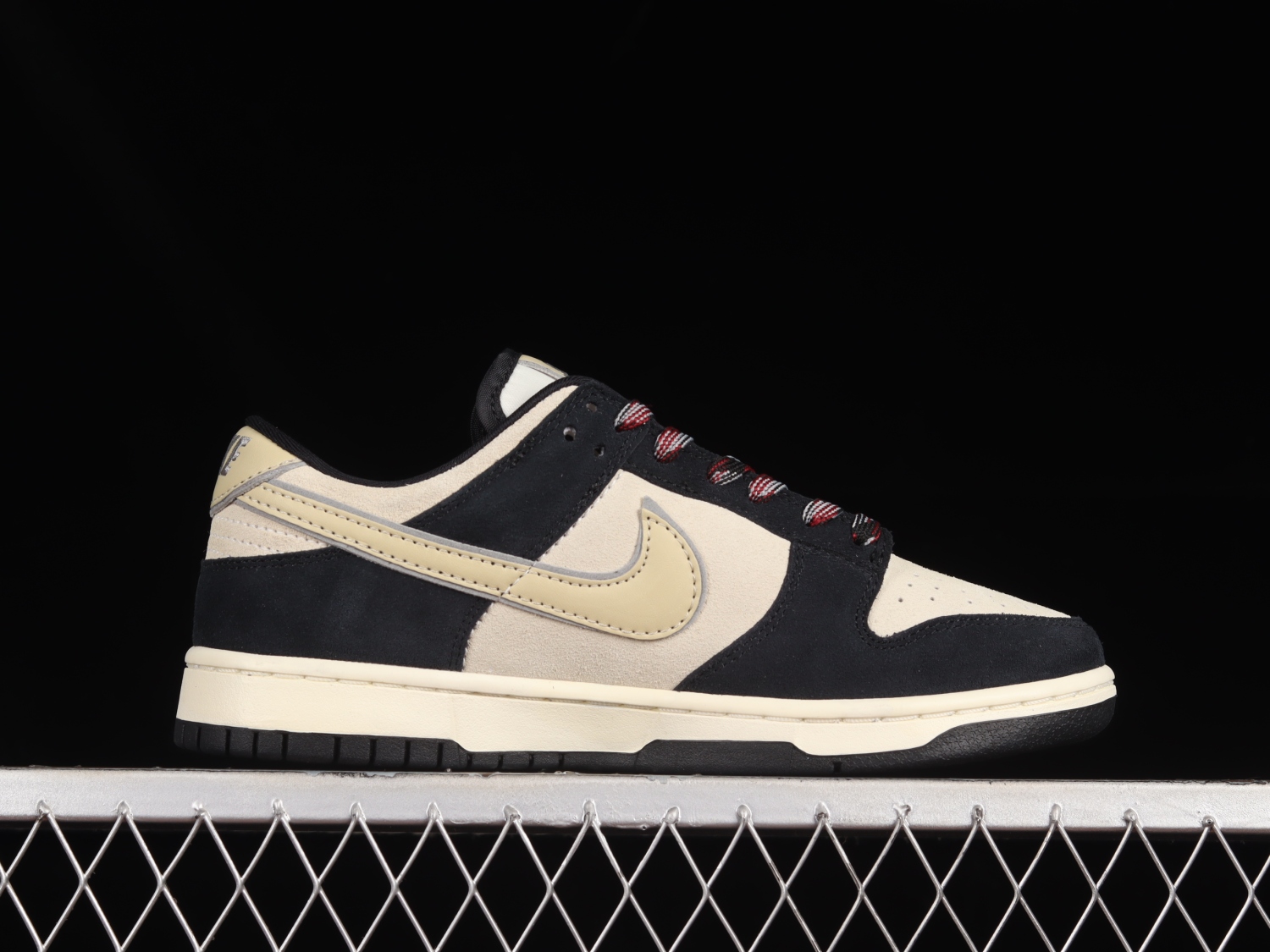 Nike Dunk Low LX Black Team Gold DV3054-001 (TS Batch)