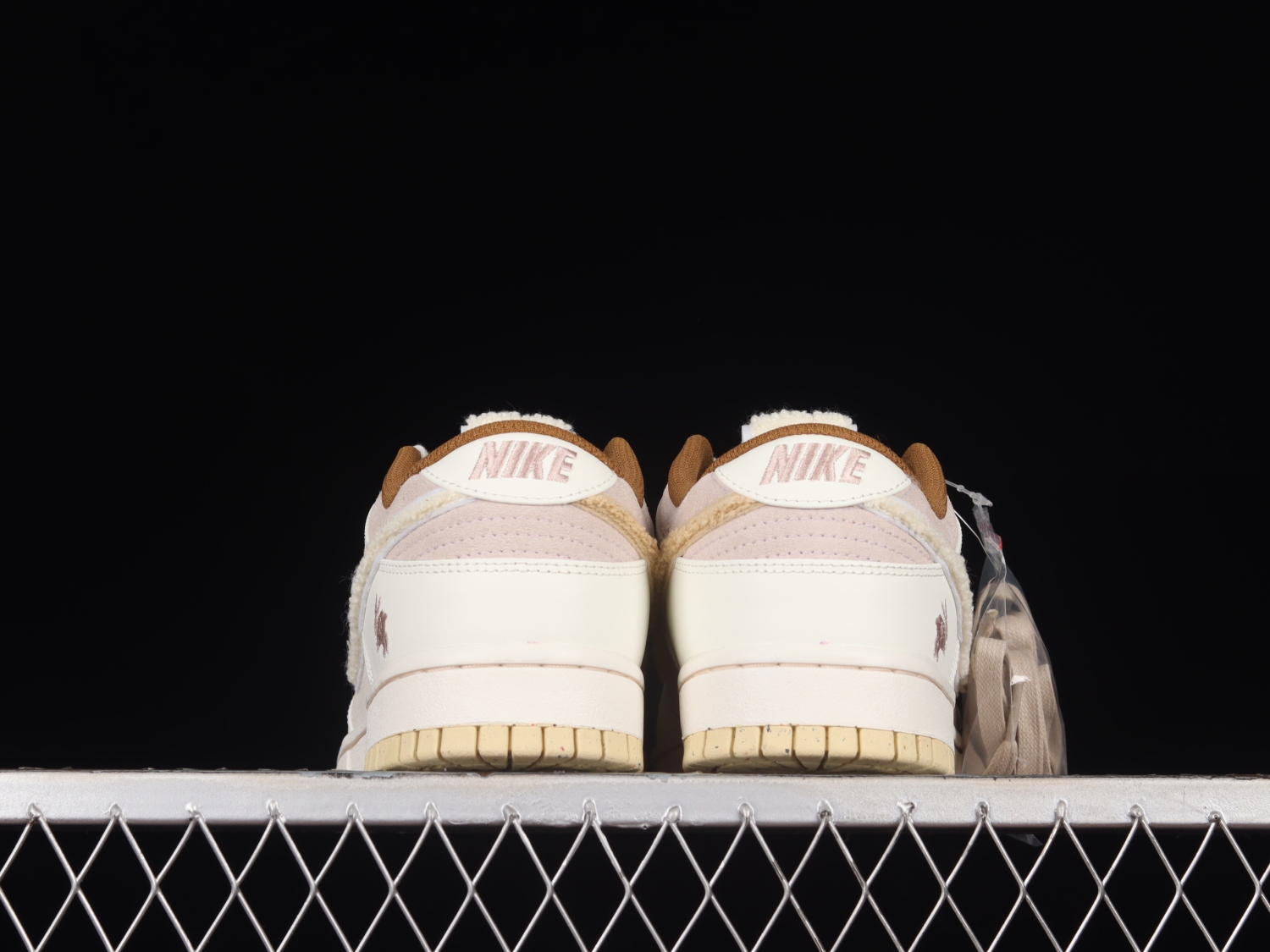 Nike Dunk Low Retro PRM Year of the Rabbit Fossil Stone (2023) FD4203-211