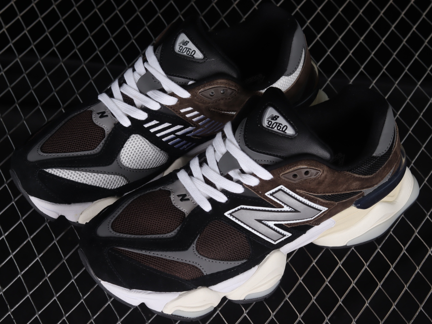 New Bal*nce 9060 Brown Black U9060BRN
