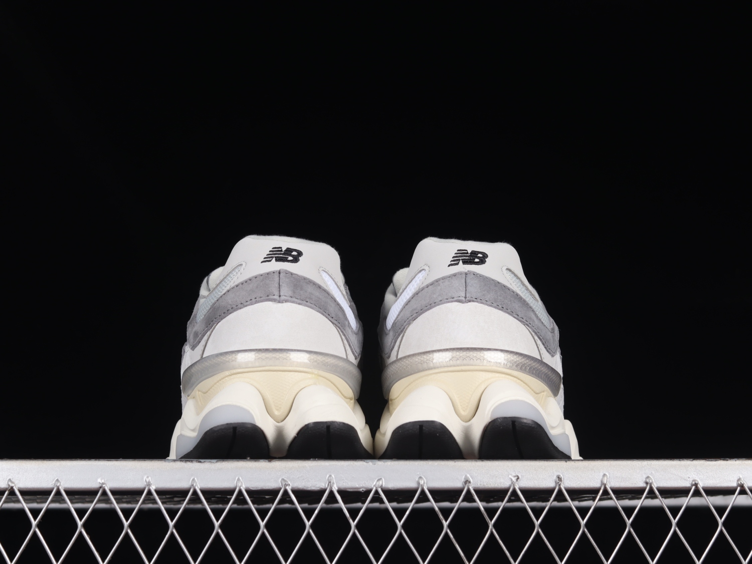 New Bal*nce 9060 Rain Cloud Grey U9060GRY