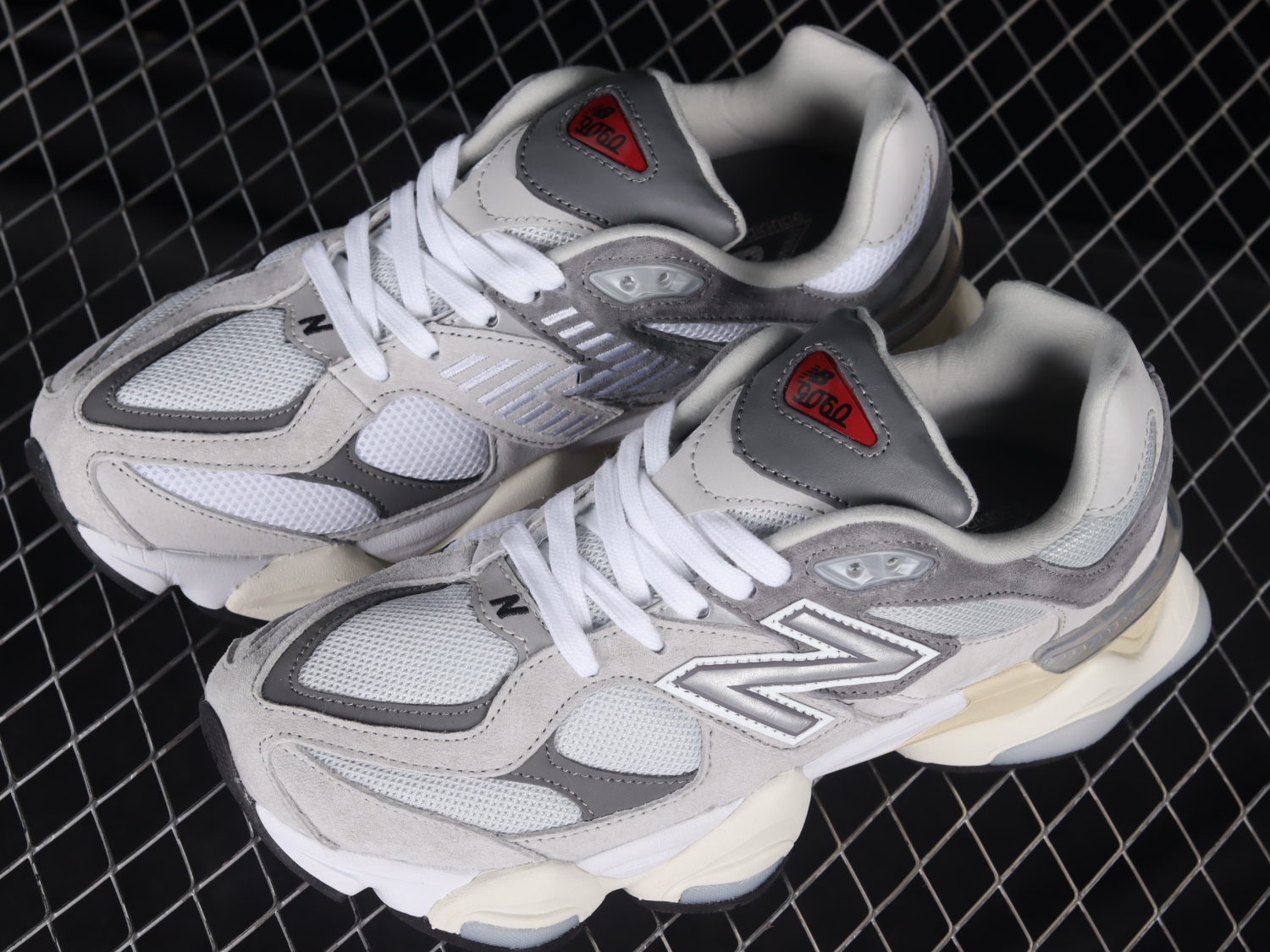 New Bal*nce 9060 Rain Cloud Grey U9060GRY