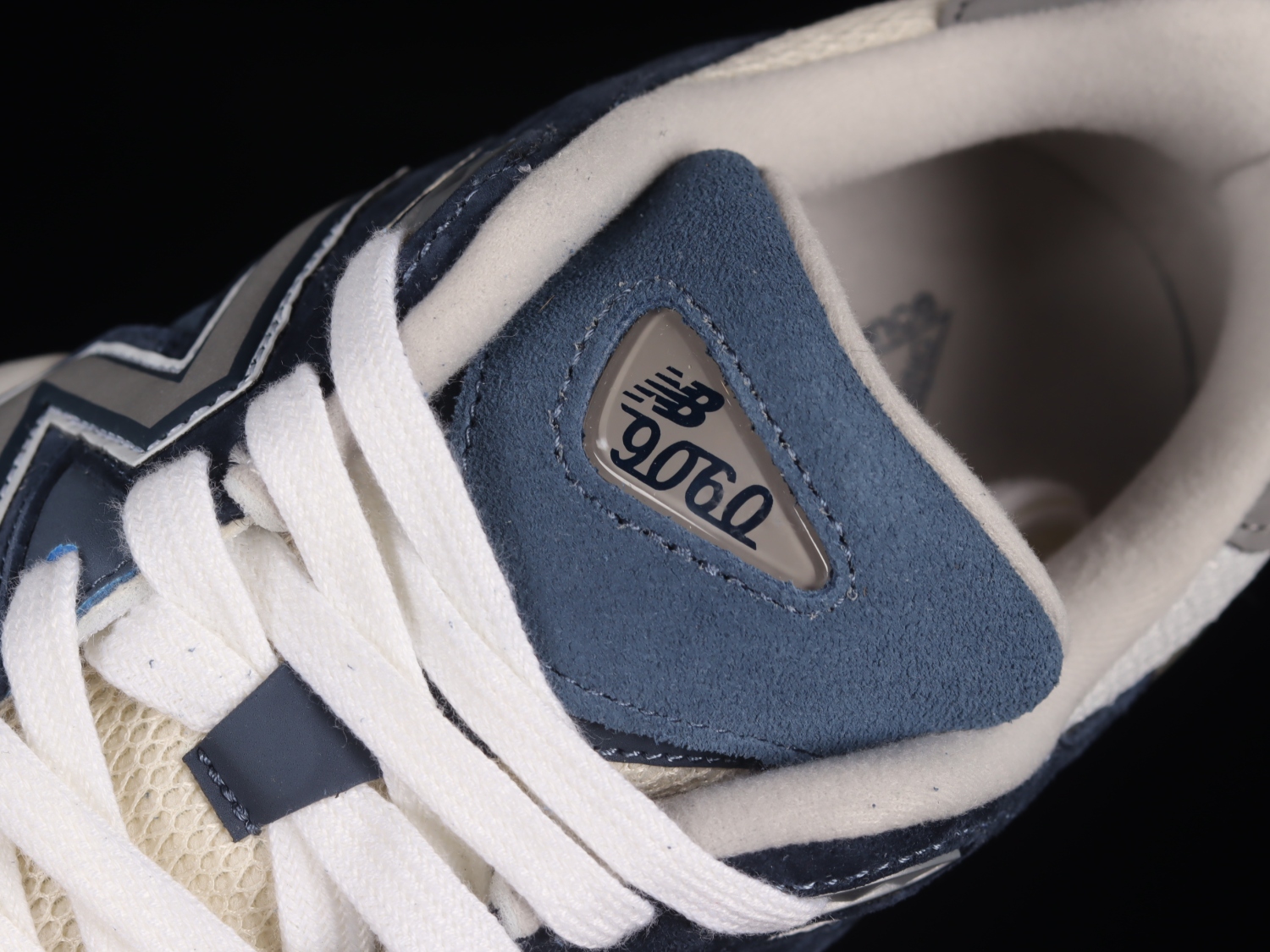 New Bal*nce 9060 Natural Indigo U9060IND