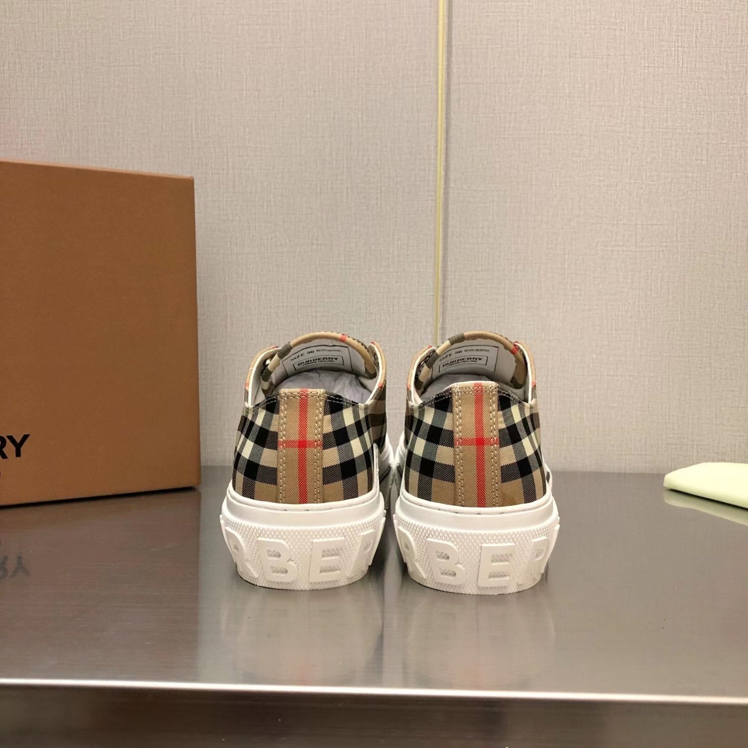 Bu*be*ry Vintage Check Cotton Sneakers Archive Beige White (W) 8050506