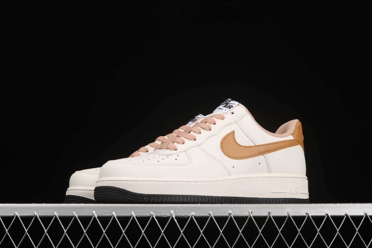 Nike Air Force 1 Low 07  Beige/Khaki  CJ6065-500
