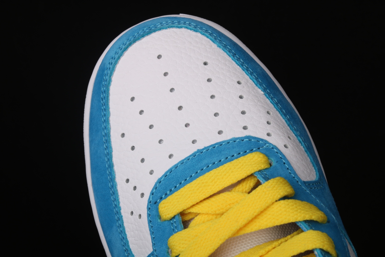 Nike Air Force 1 07 Mid Doraemon White Blue Red Yellow GB1236-160
