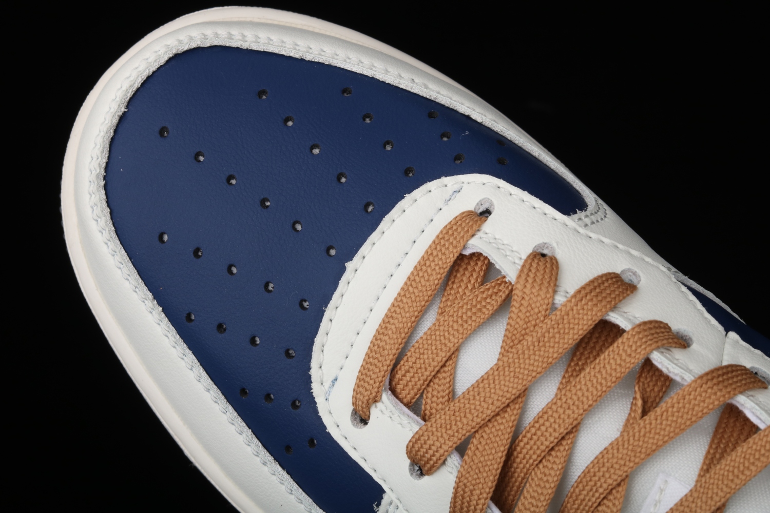 Nike Air Force 1 07 Mid Beige Dark Blue University Red 512745-068