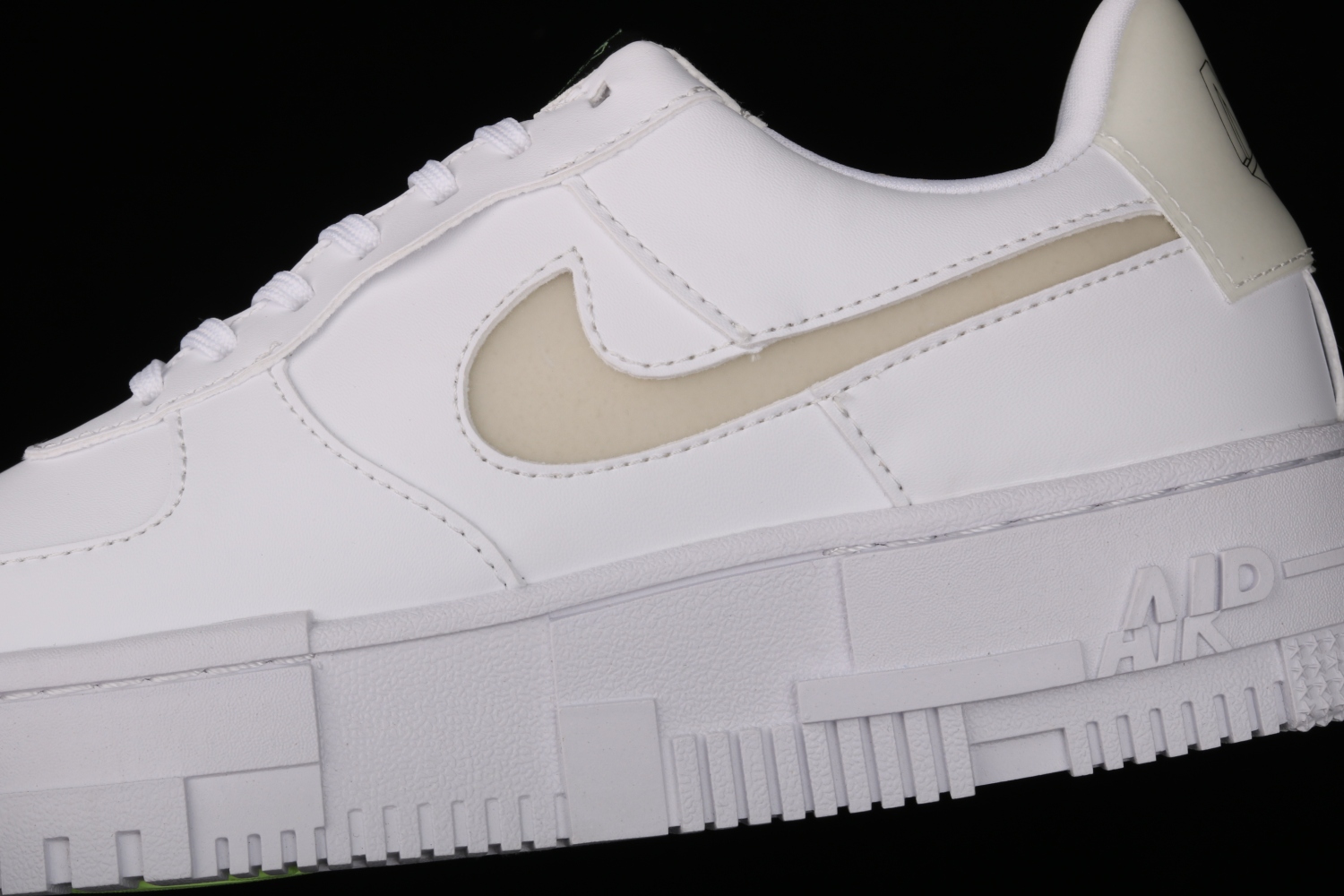 Nike Air Force 1 Low 