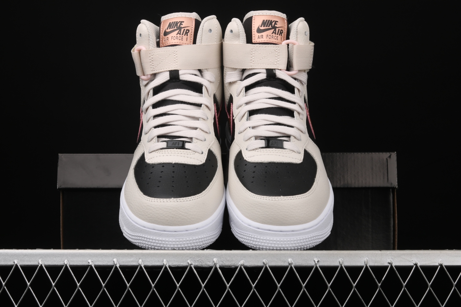 Nike Air Force 1 High Light Wood Brown (W)  DB5080-100